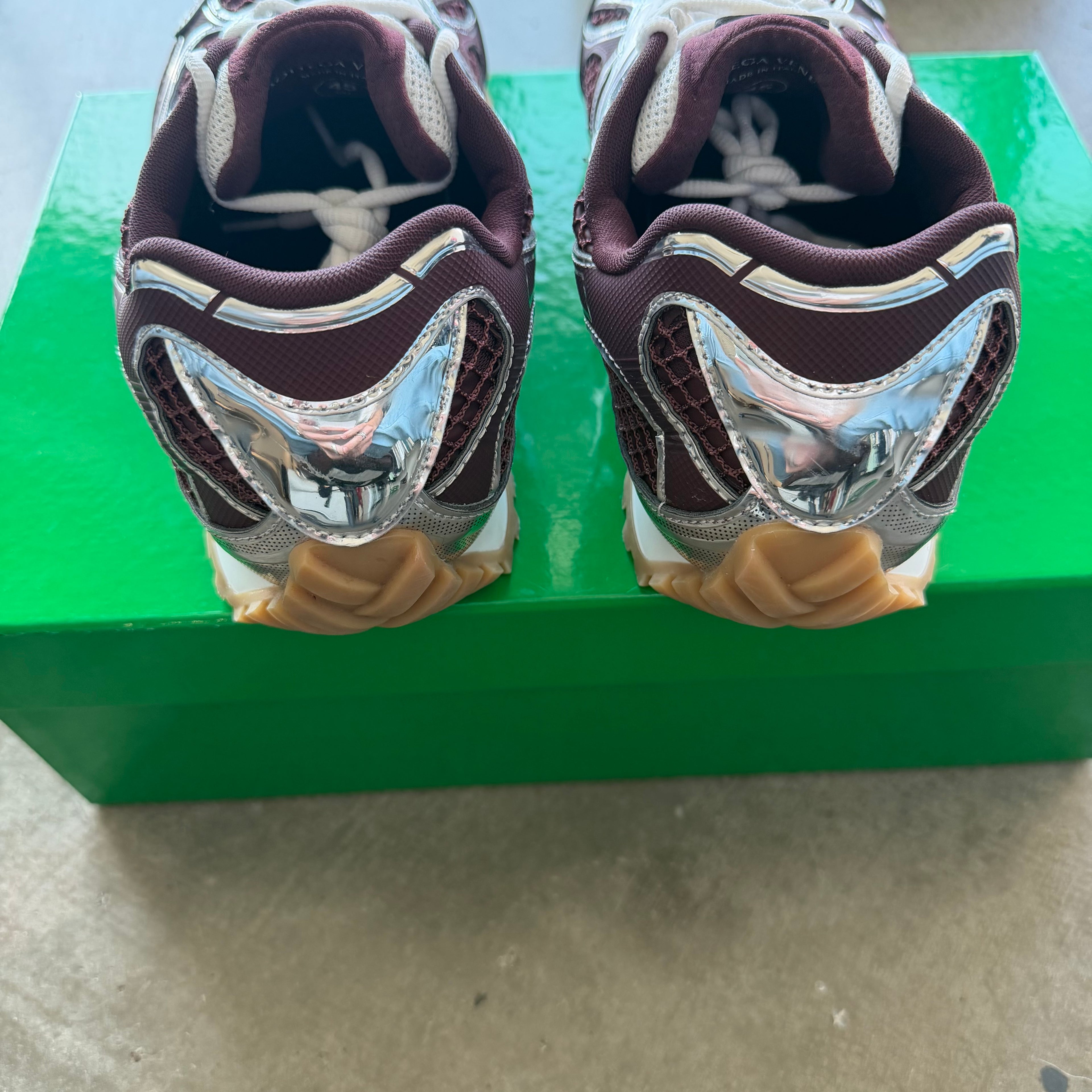 Bottega Veneta Orbit Barolo/Silver