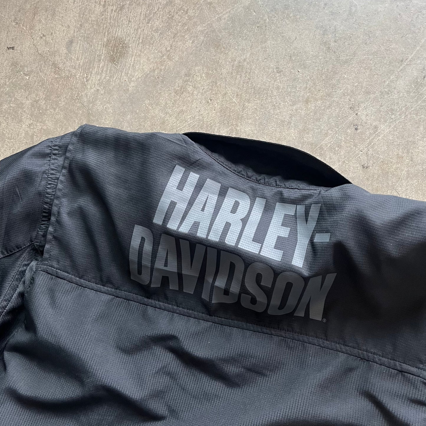 M 00s Harley Davidson Button Up