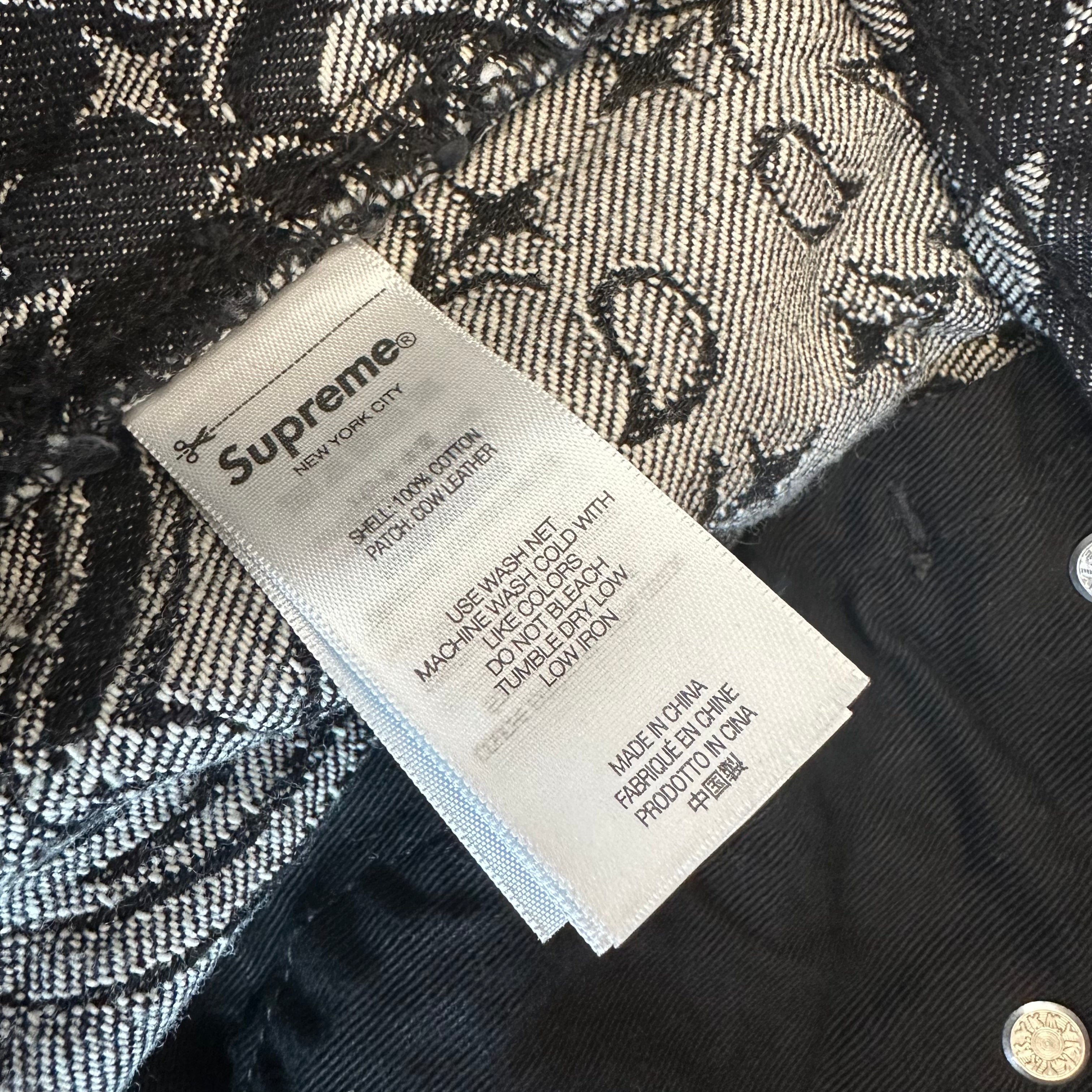 34w New Supreme Jacquard Paisley Pants
