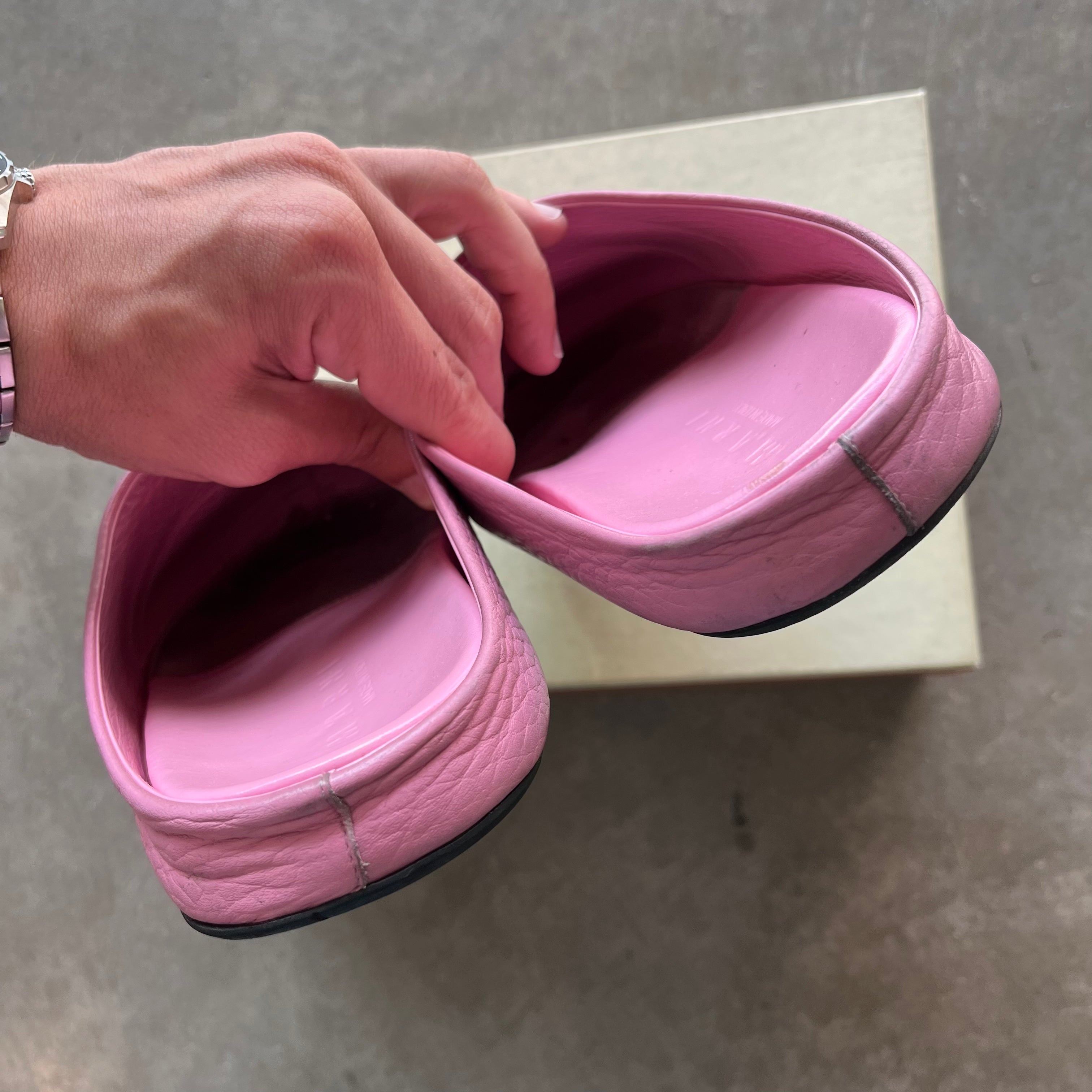 43eu Used Pink Leather Marni Slides