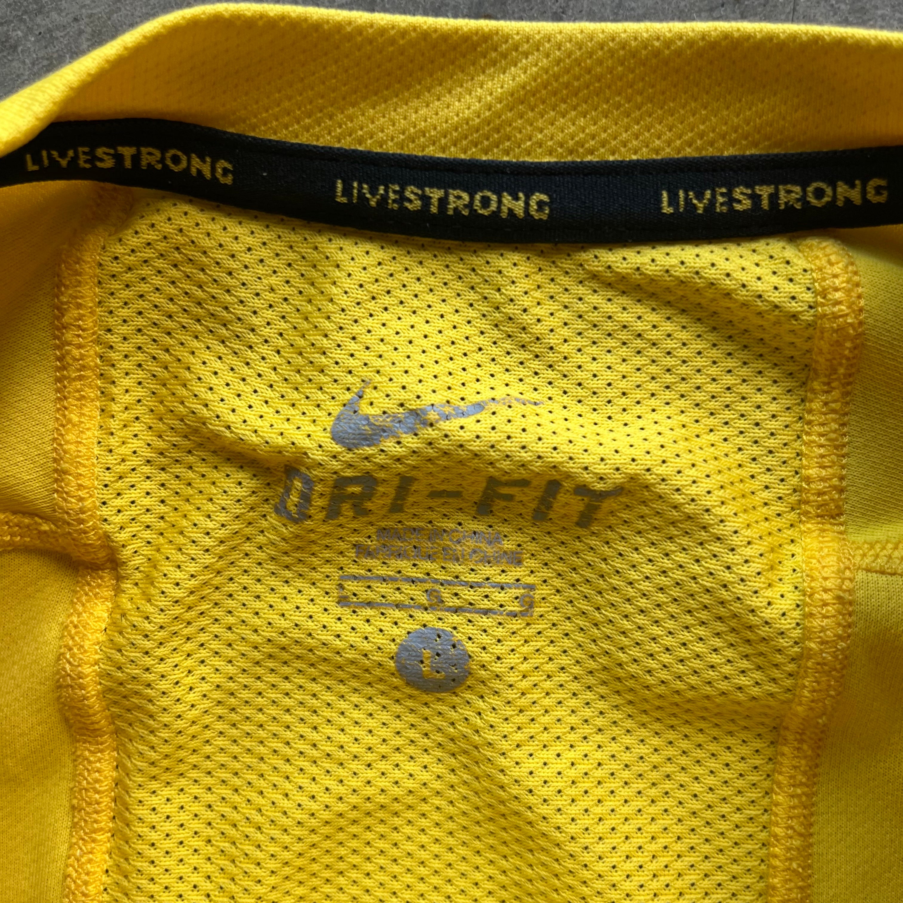 L Lance Armstrong Jersey