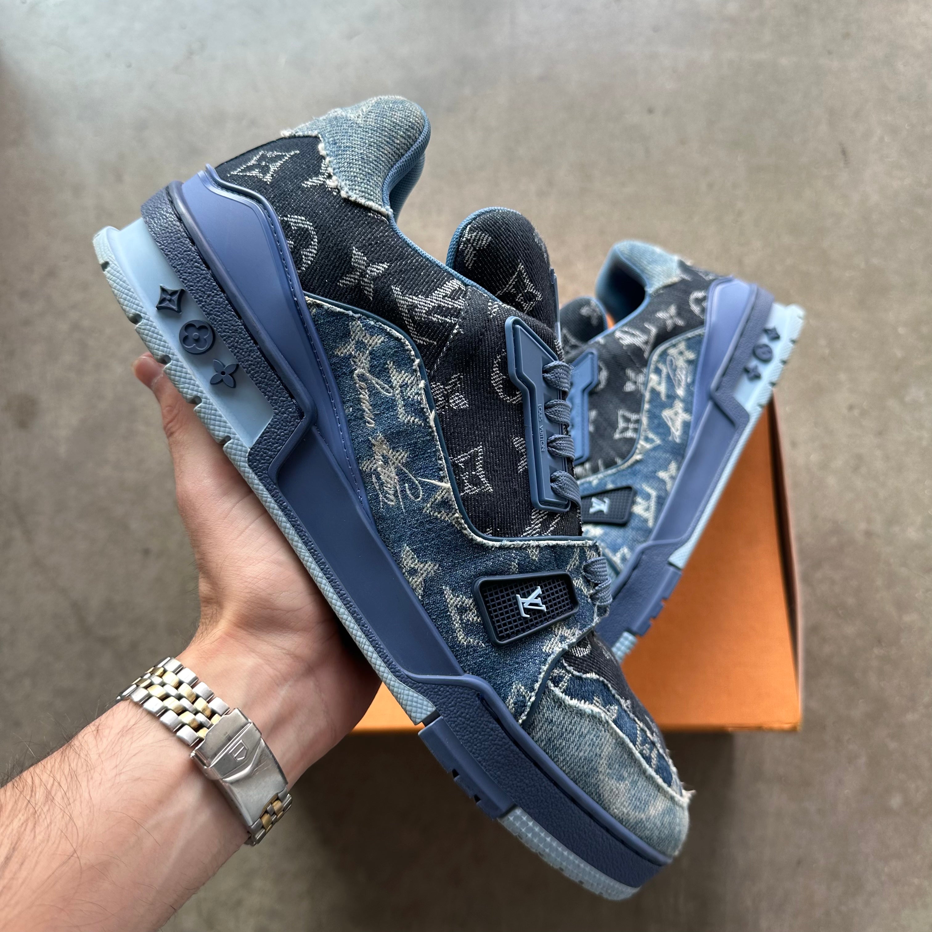 10.5 Used LV Trainer Blue Denim