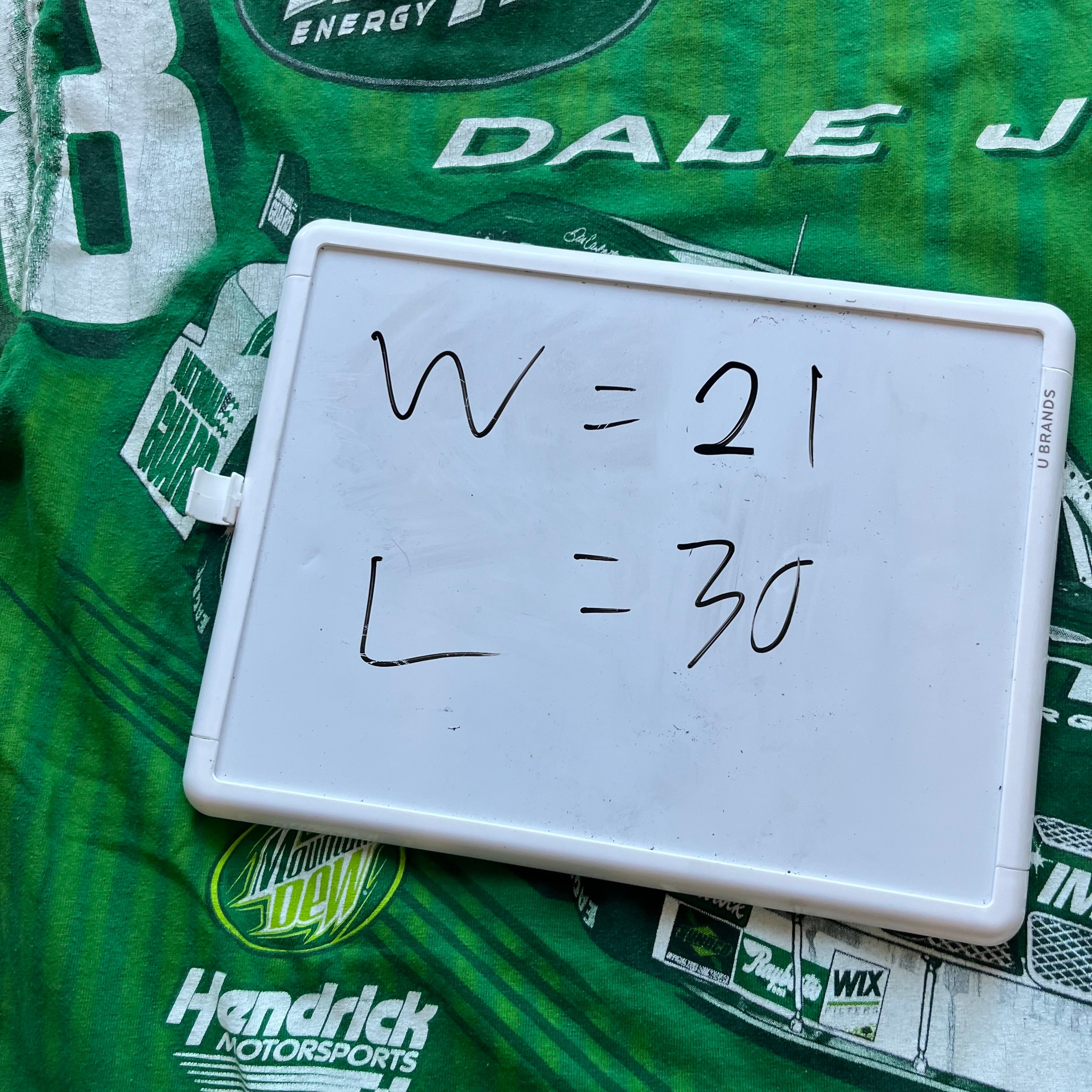 L 00s Hendrick NASCAR Tee