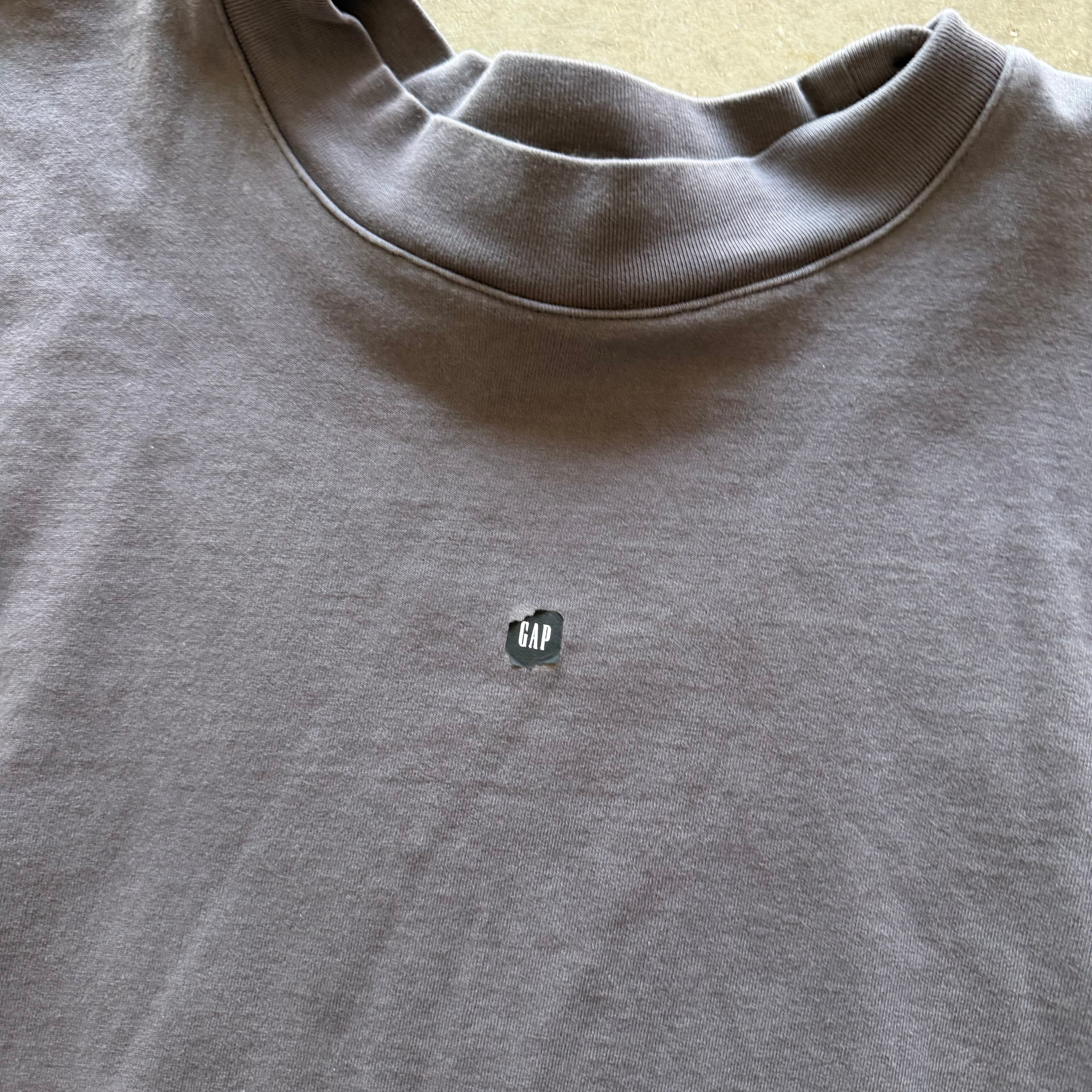 XXL YZY Gap Logo Tee Gray