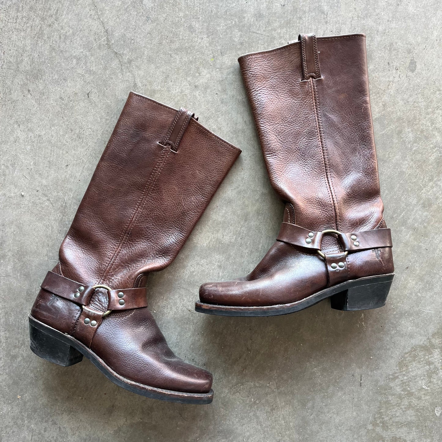 10 Used Frye Buckle Boots