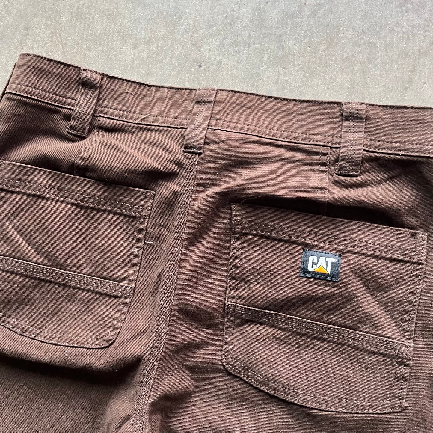 32x34 00s Cat Work Pants