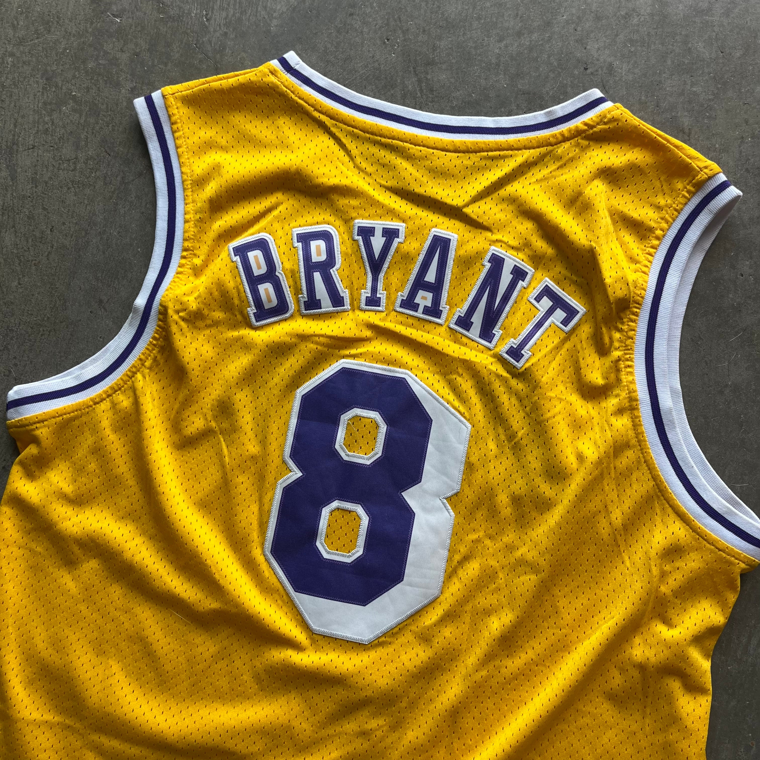 XXL Kobe Lakers Jersey