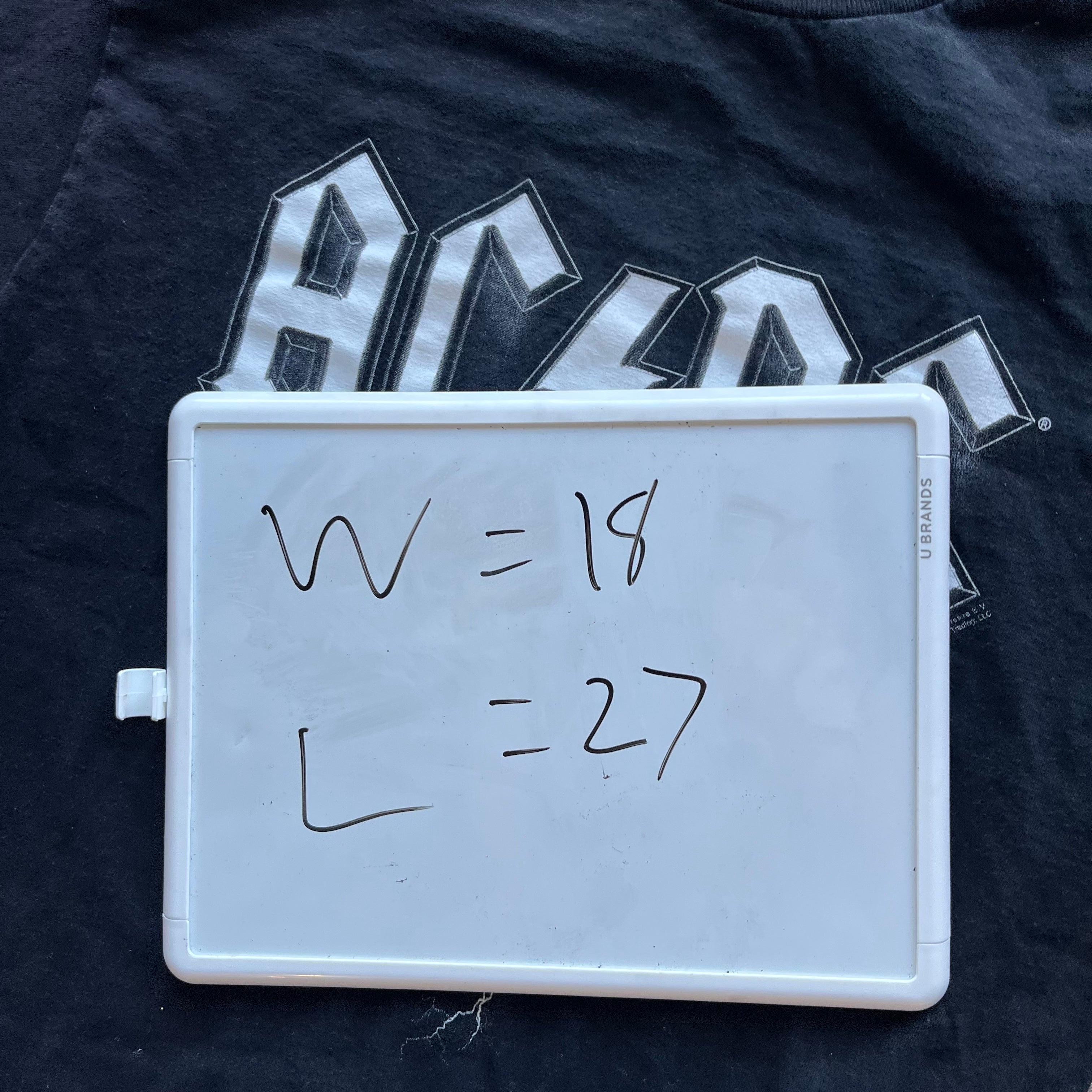M 04 AC/DC Tee
