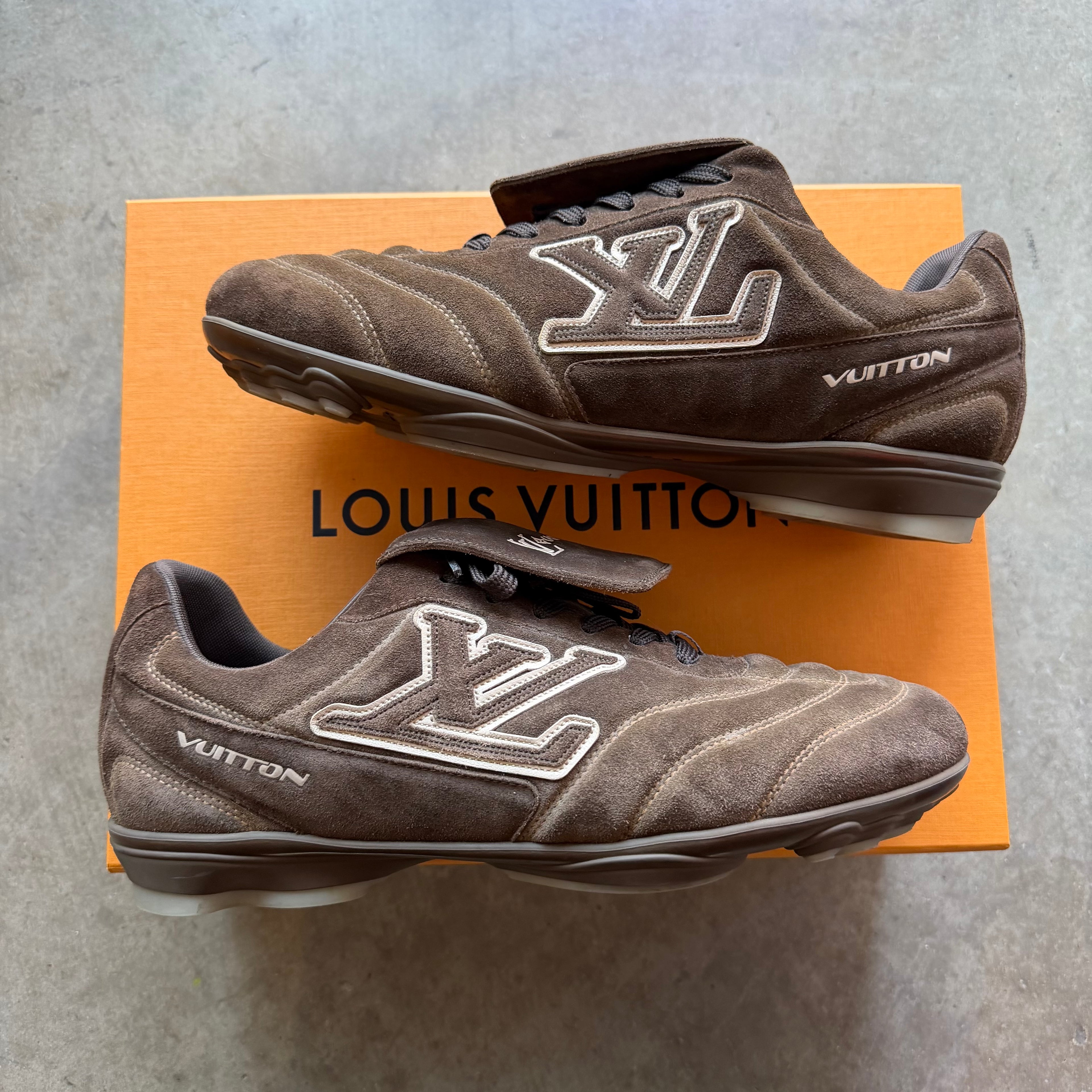 11 Used Louis Vuitton Footprint Sneaker Brown