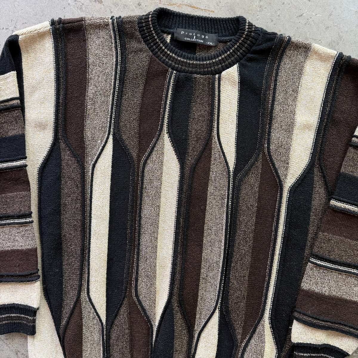 XXL 00s 3d Knit Sweater