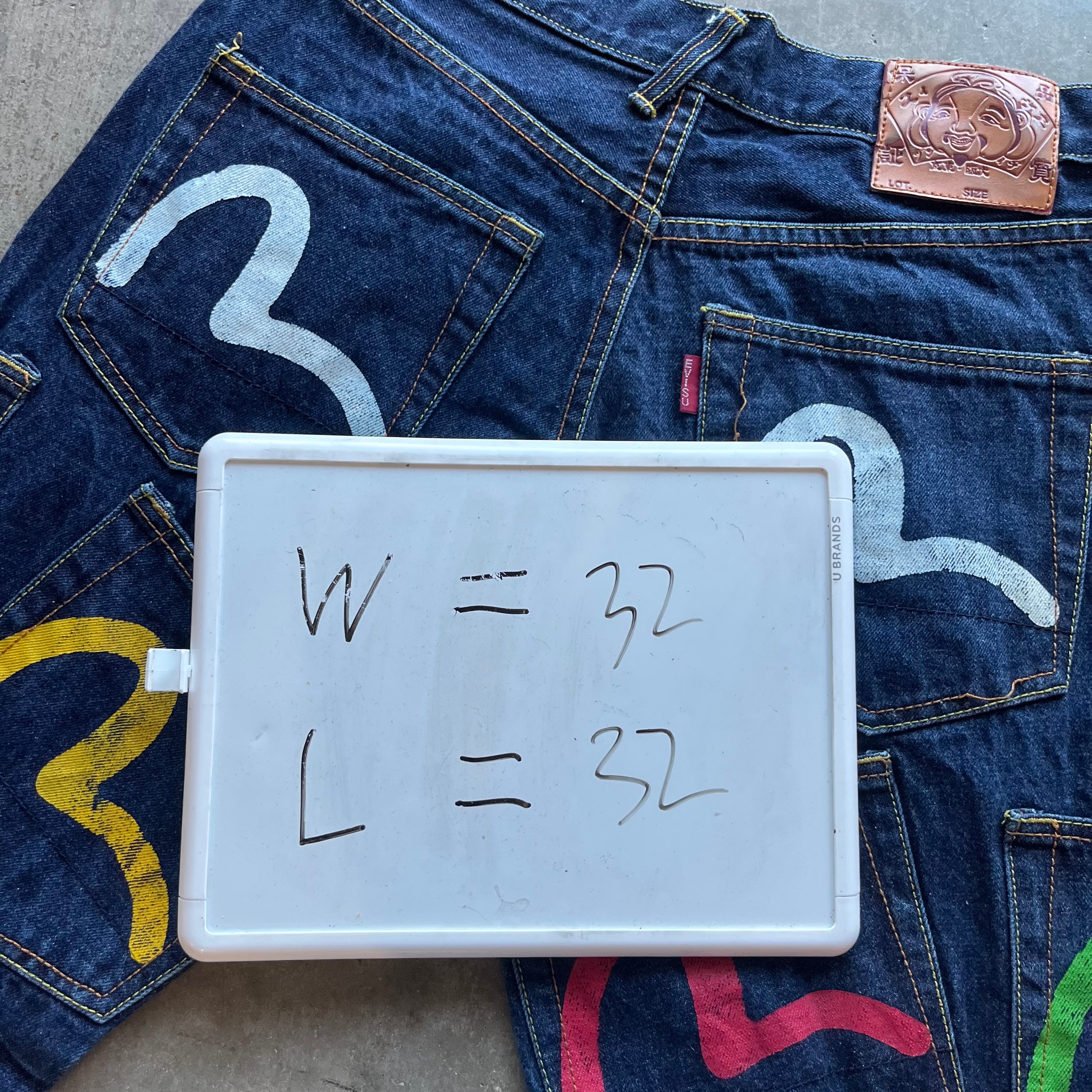 32x32 Evisu Multipocket Jeans