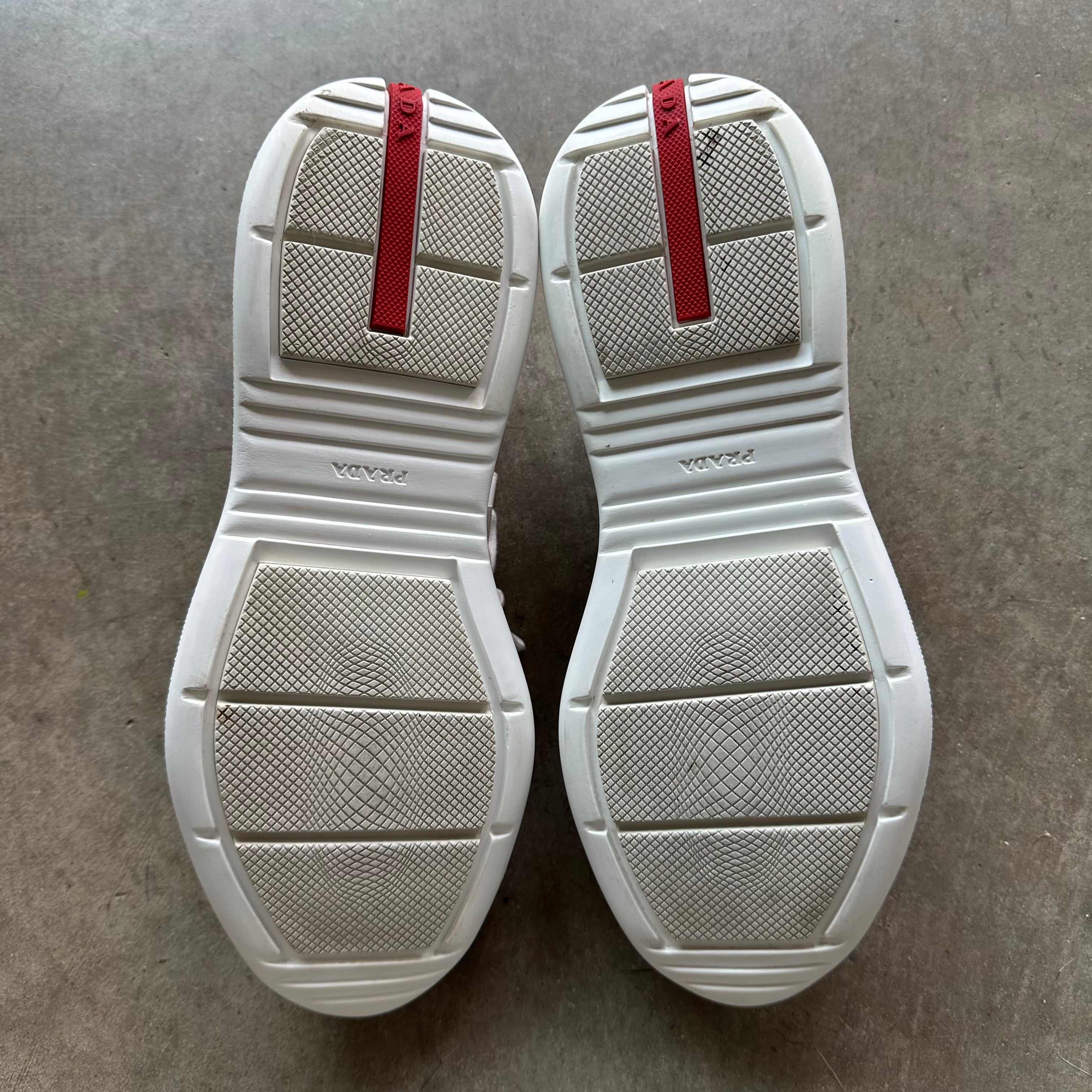 10 Used Red/White Prada Cup