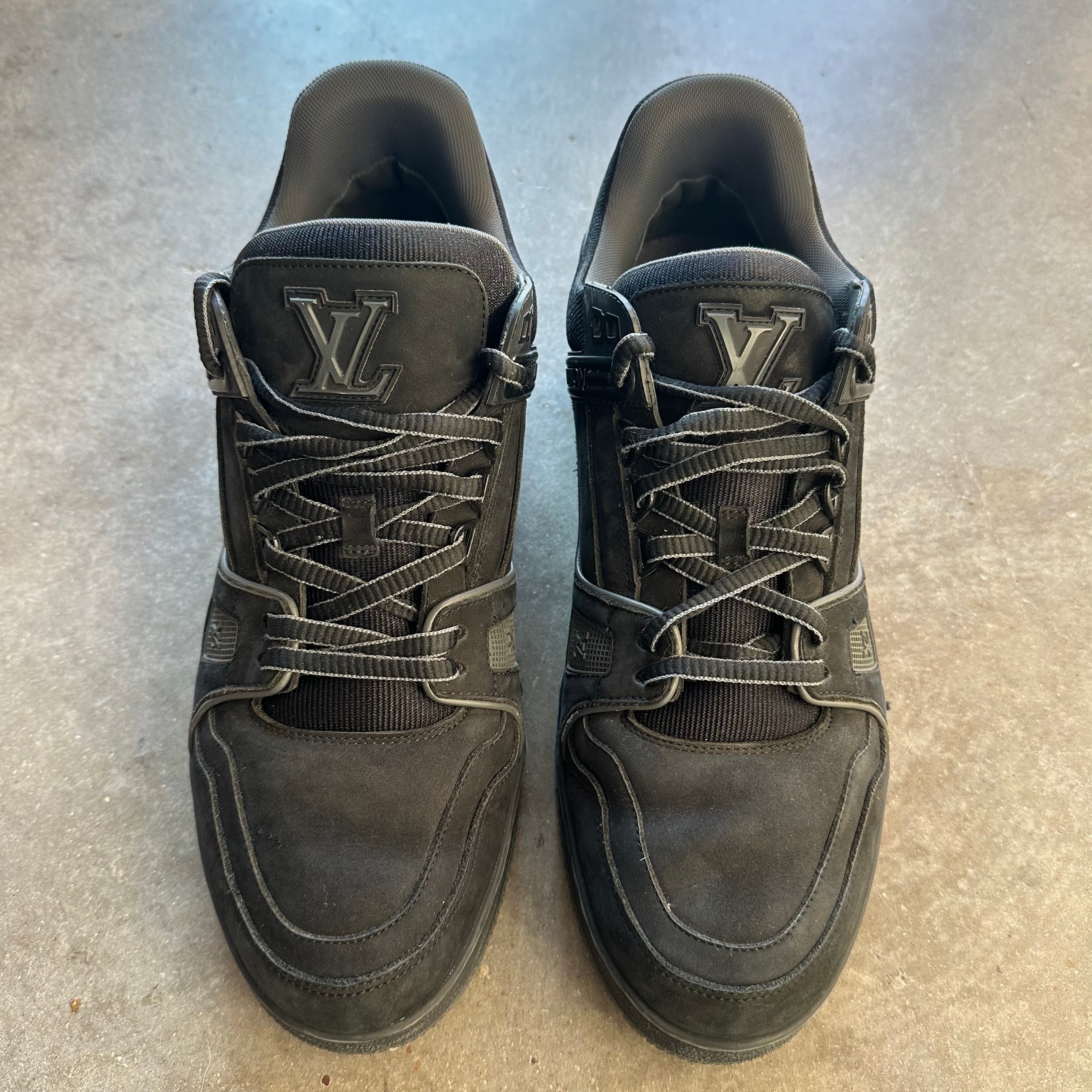 11.5 Used LV Trainer Black Suede