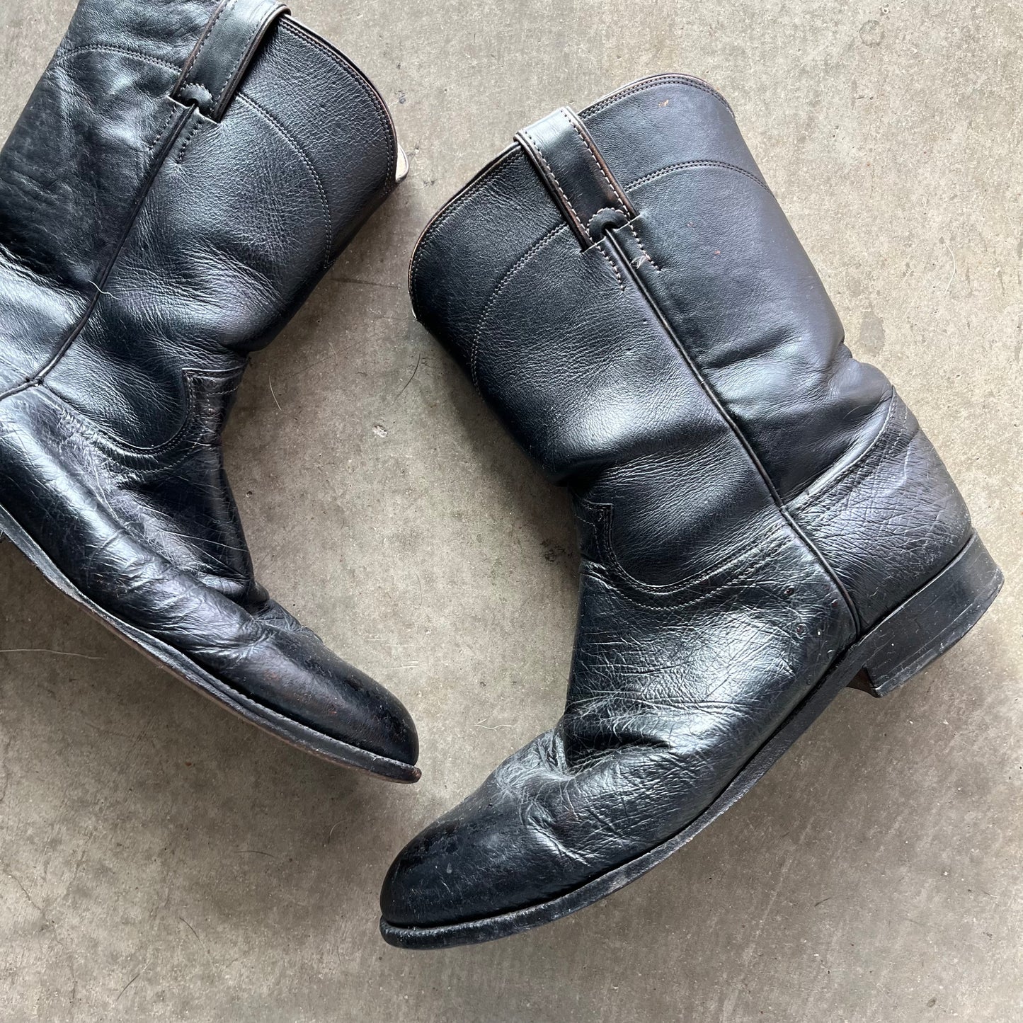10.5 Used Smooth Ostrich Justin Boots