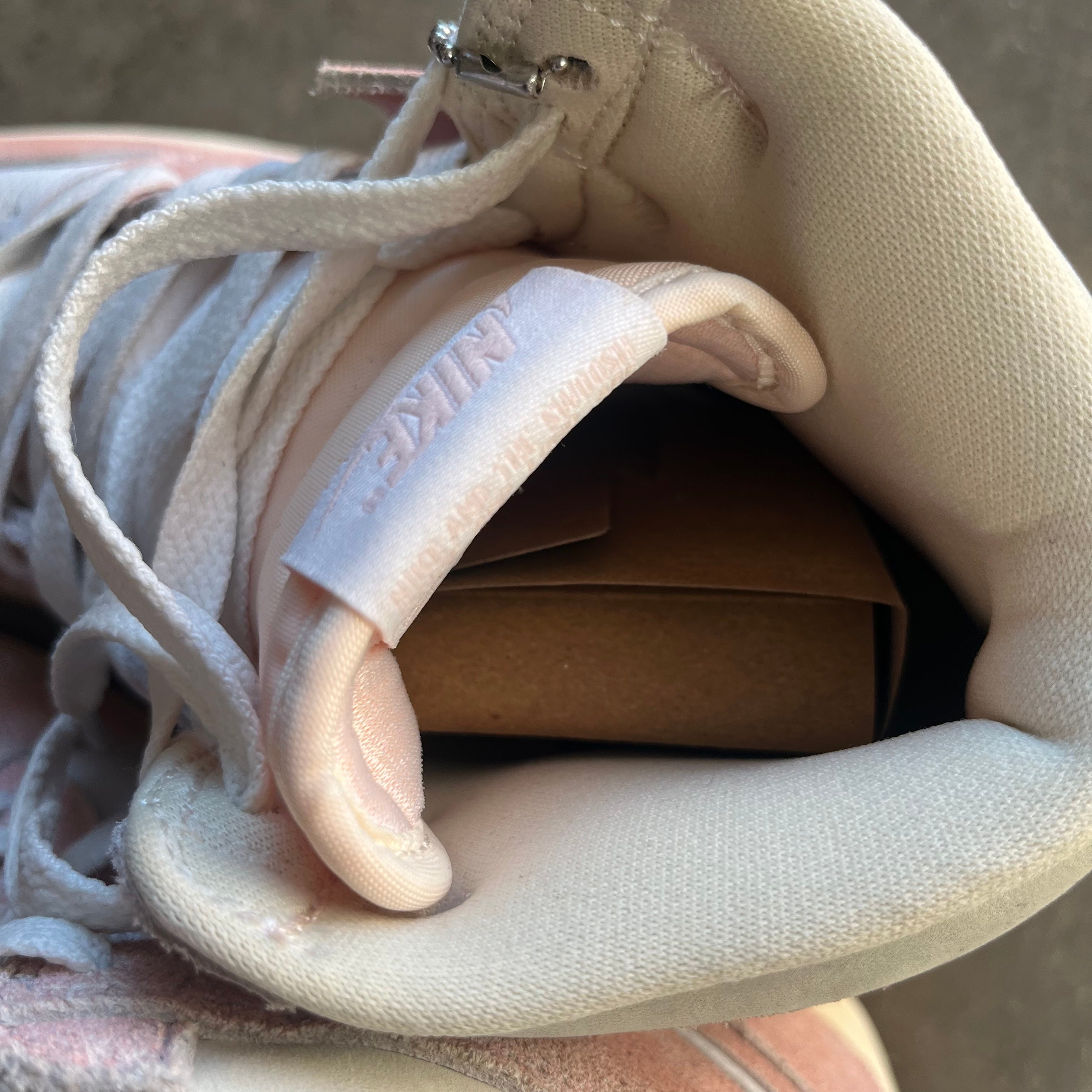 5.5 Used Jordan 1 High Washed Pink
