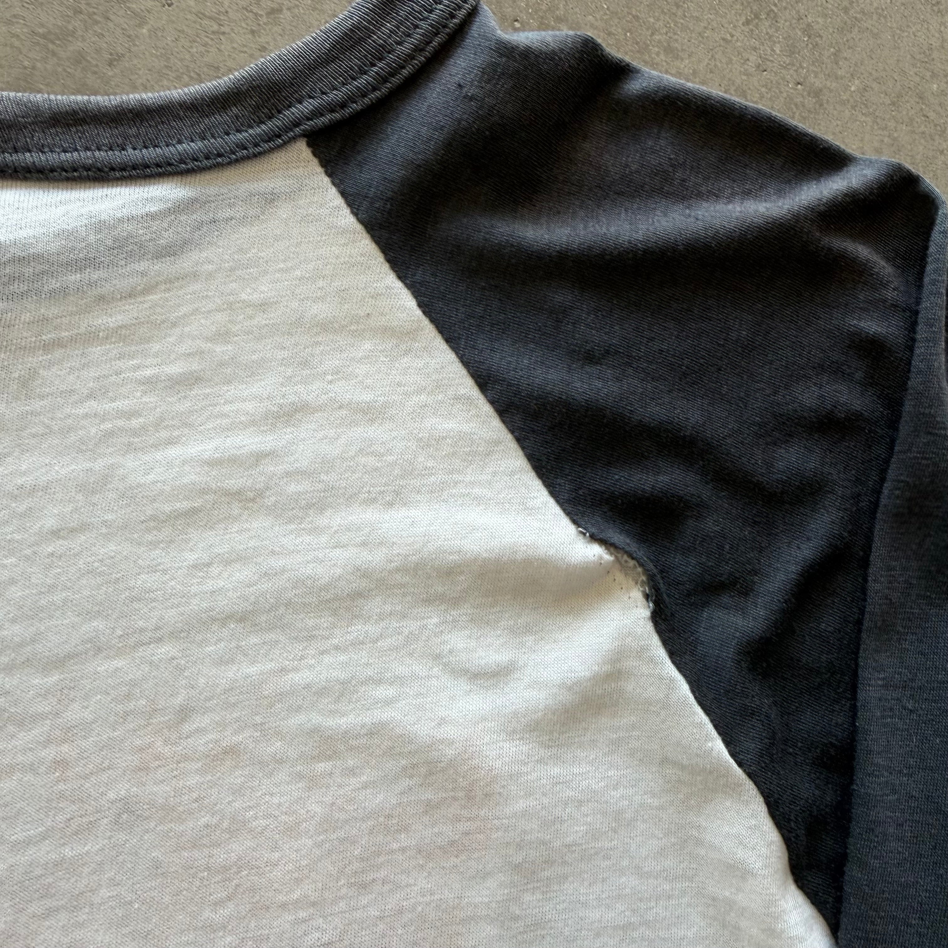 M 82 Pink Floyd The Wall Baseball Tee