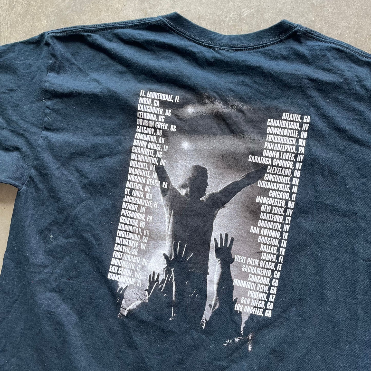 L 2014 Luke Bryan Tour Tee