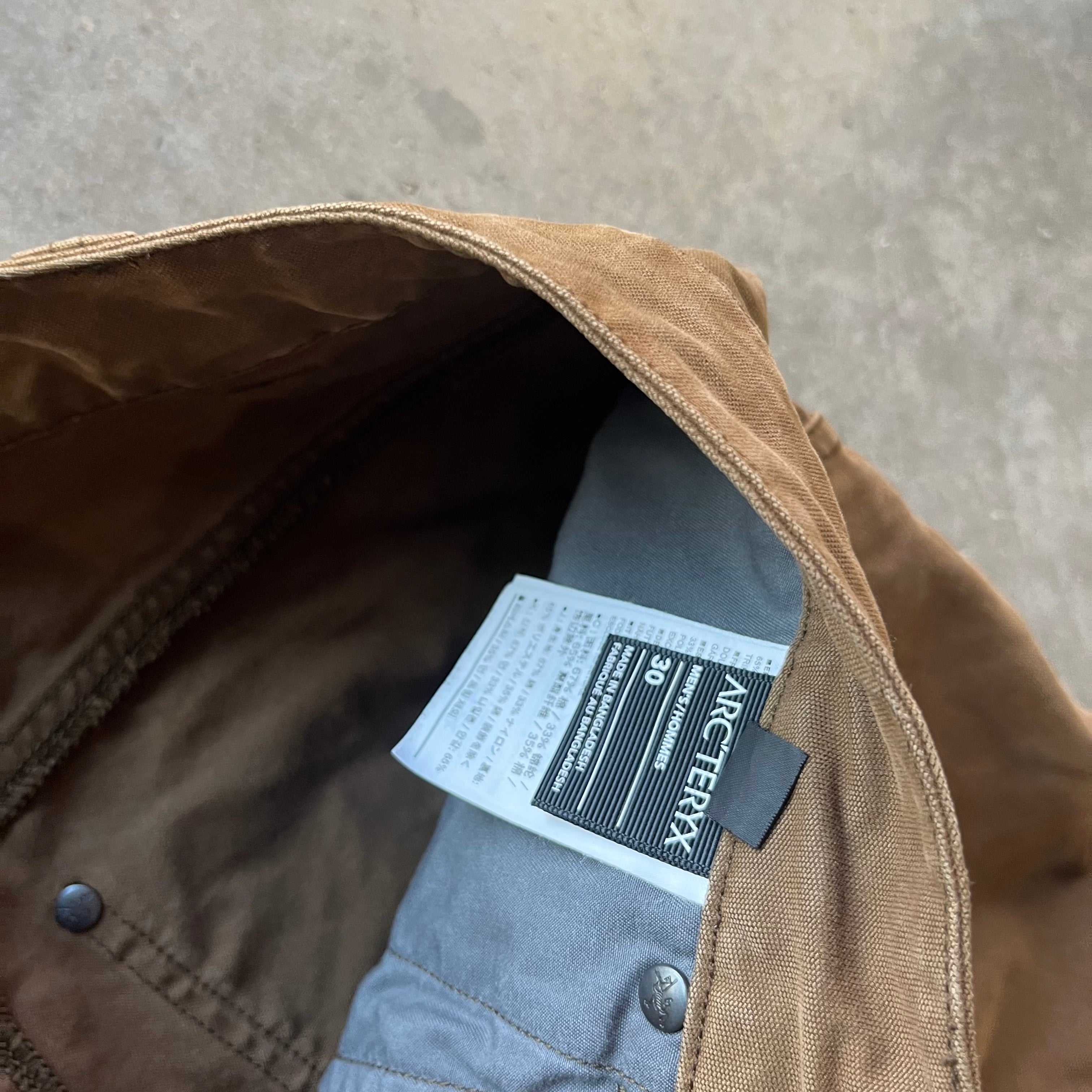 30x30 Tan Arcteryx Pants