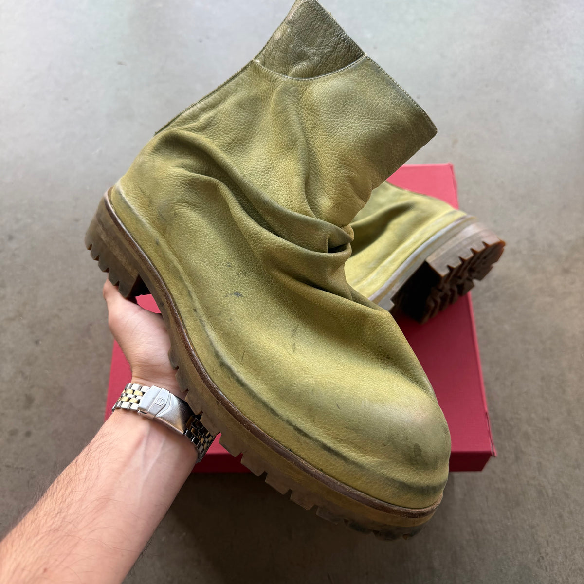 11 424 Marathon Boot Green Sample