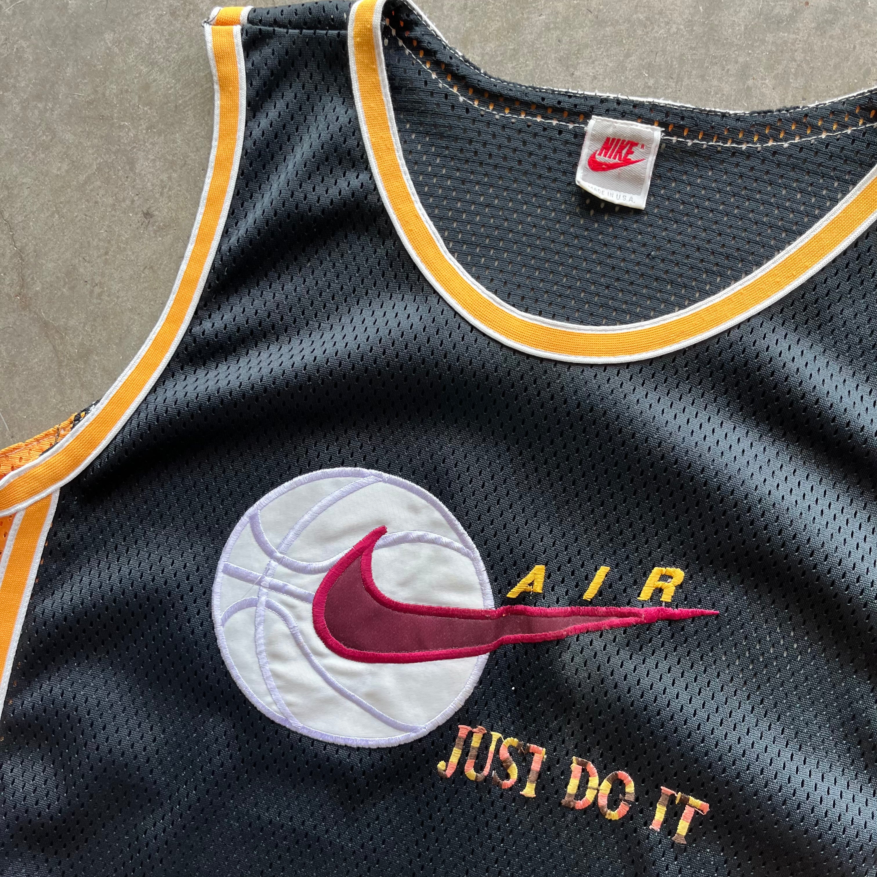 L 90s Bootleg Nike Jersey
