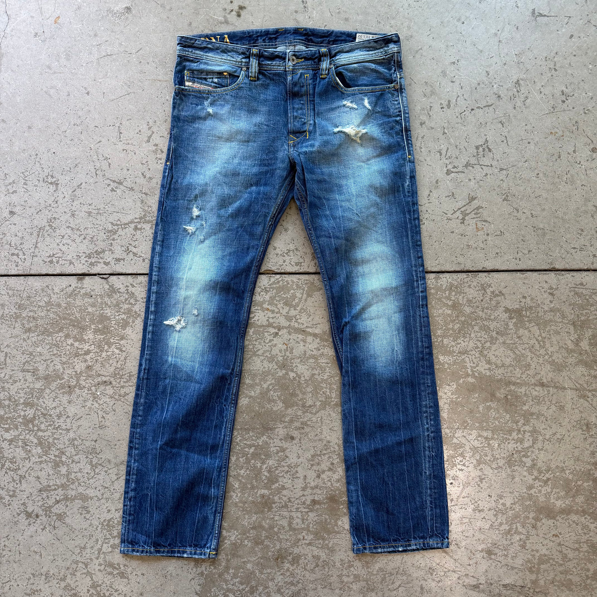 33x32 Faded Diesel Jeans