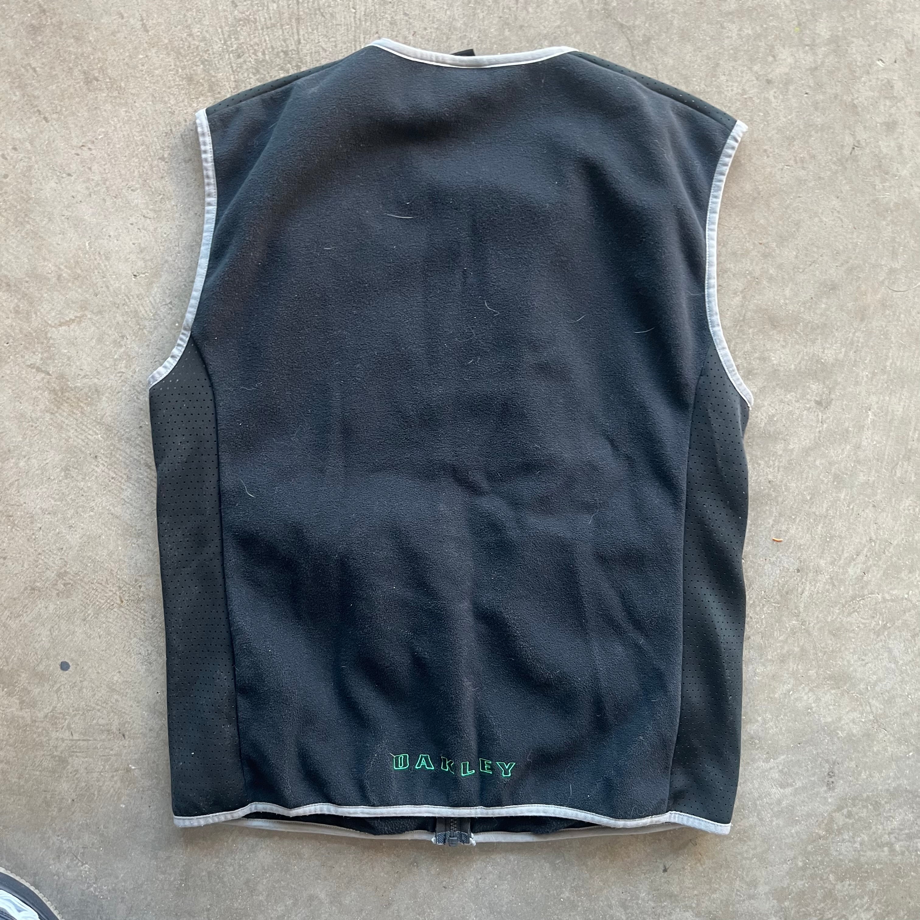 L Oakley Custom Vest