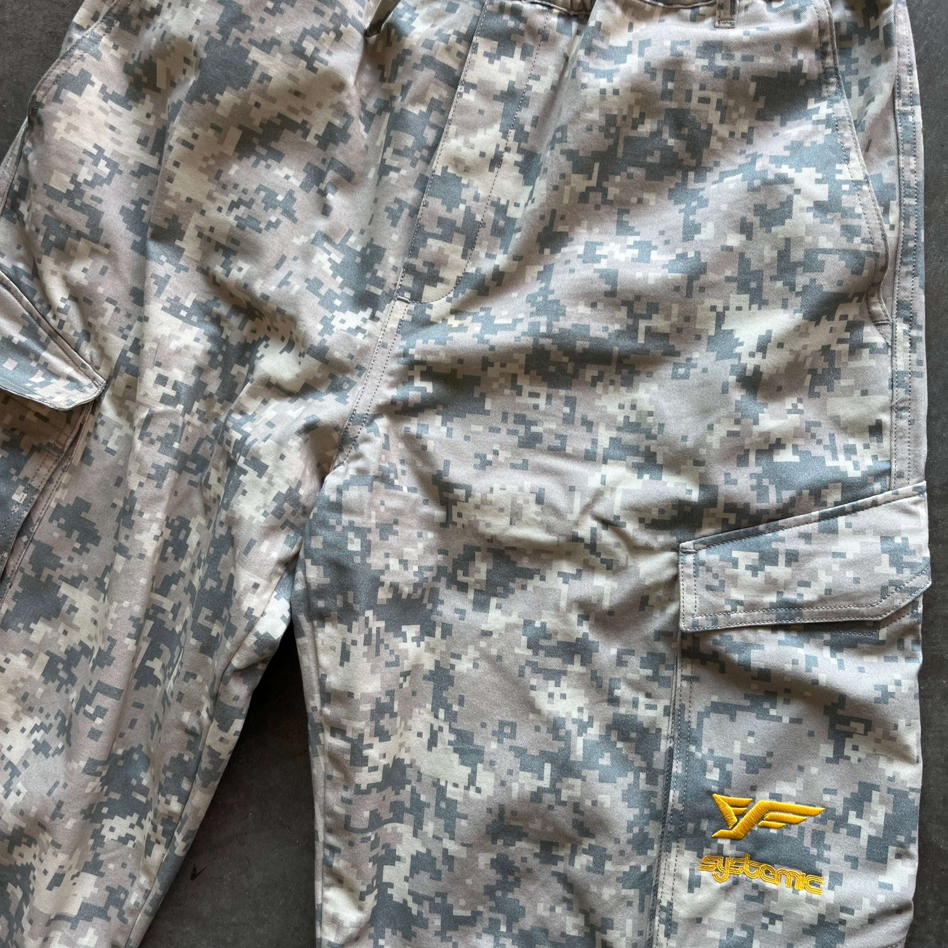 L Systemic Camo Cargo Pants
