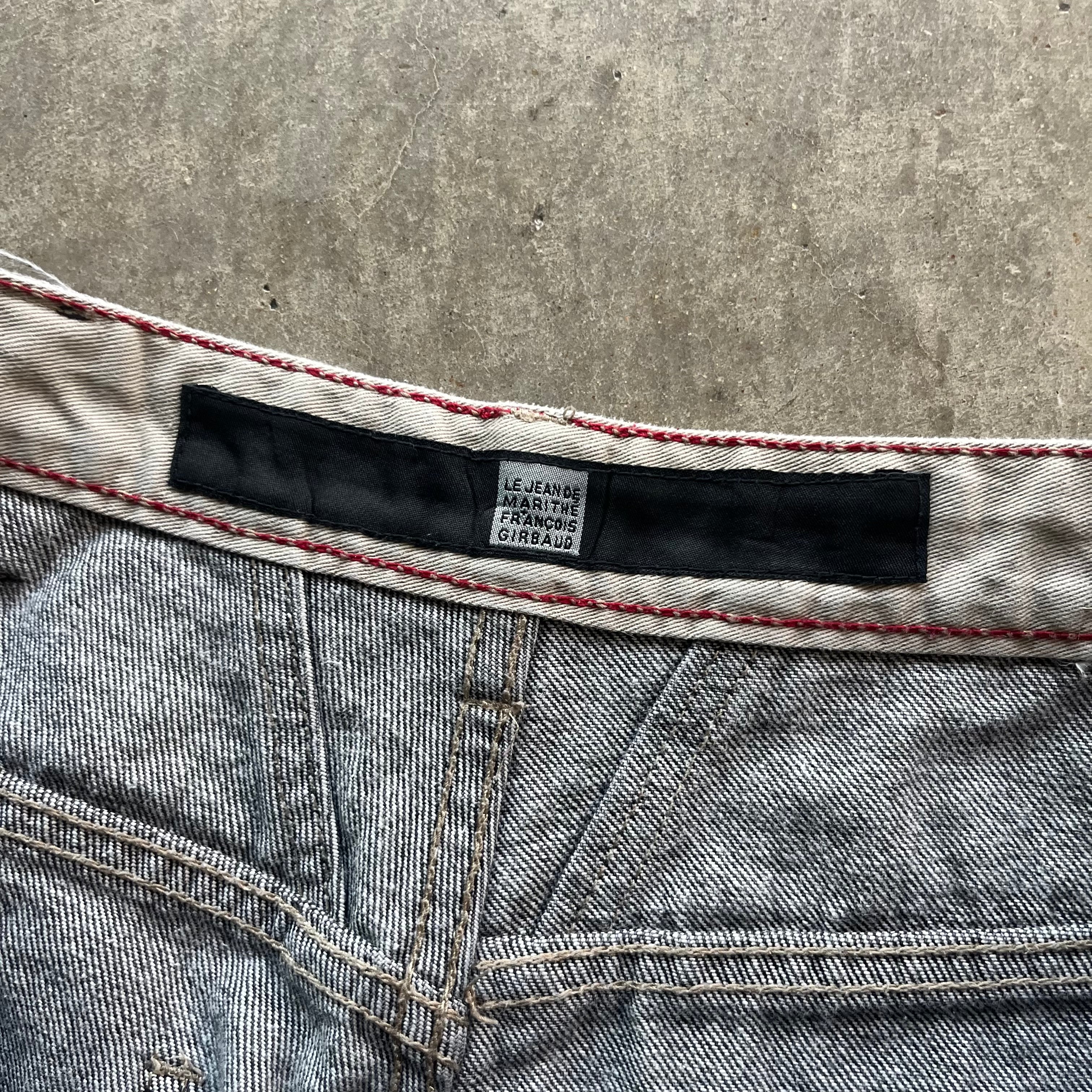 36w Y2K Girbaud Shorts