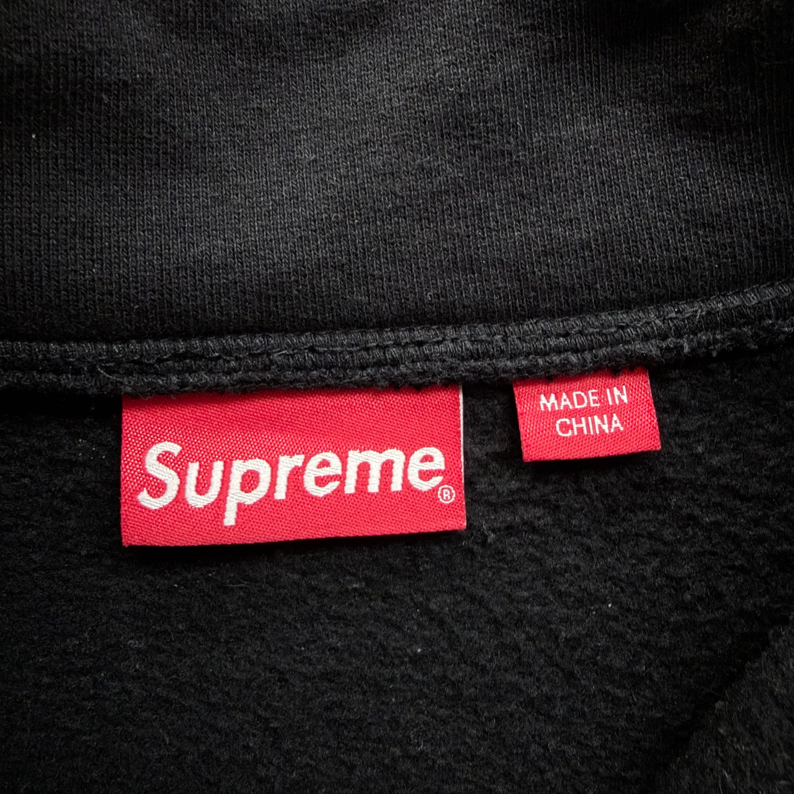 L Supreme Milano Half Zip Black