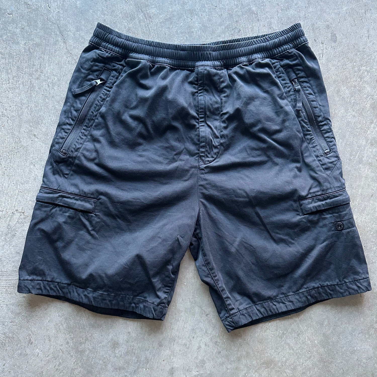 31w Patchless Stone Island Shorts