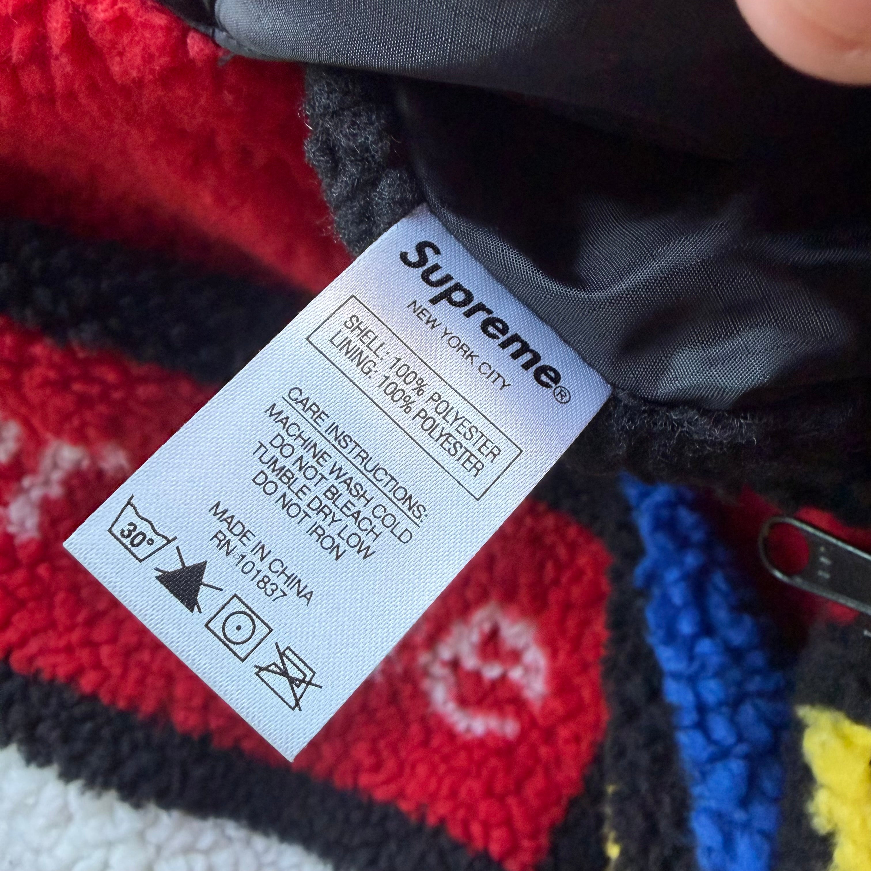 L Supreme Reversible Multicolor Fleece