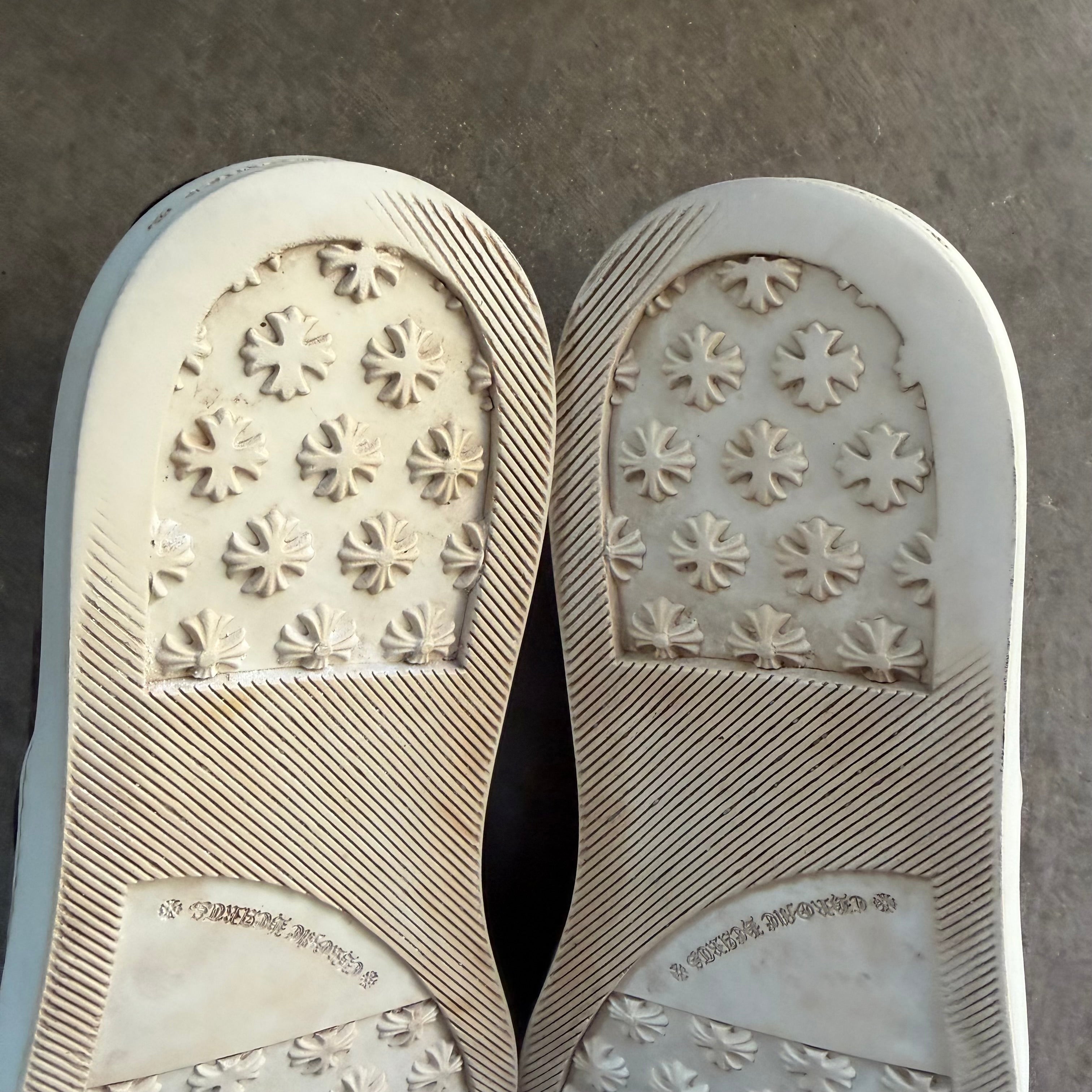 8 Used Chrome Hearts Dagger Slip On Sneaker