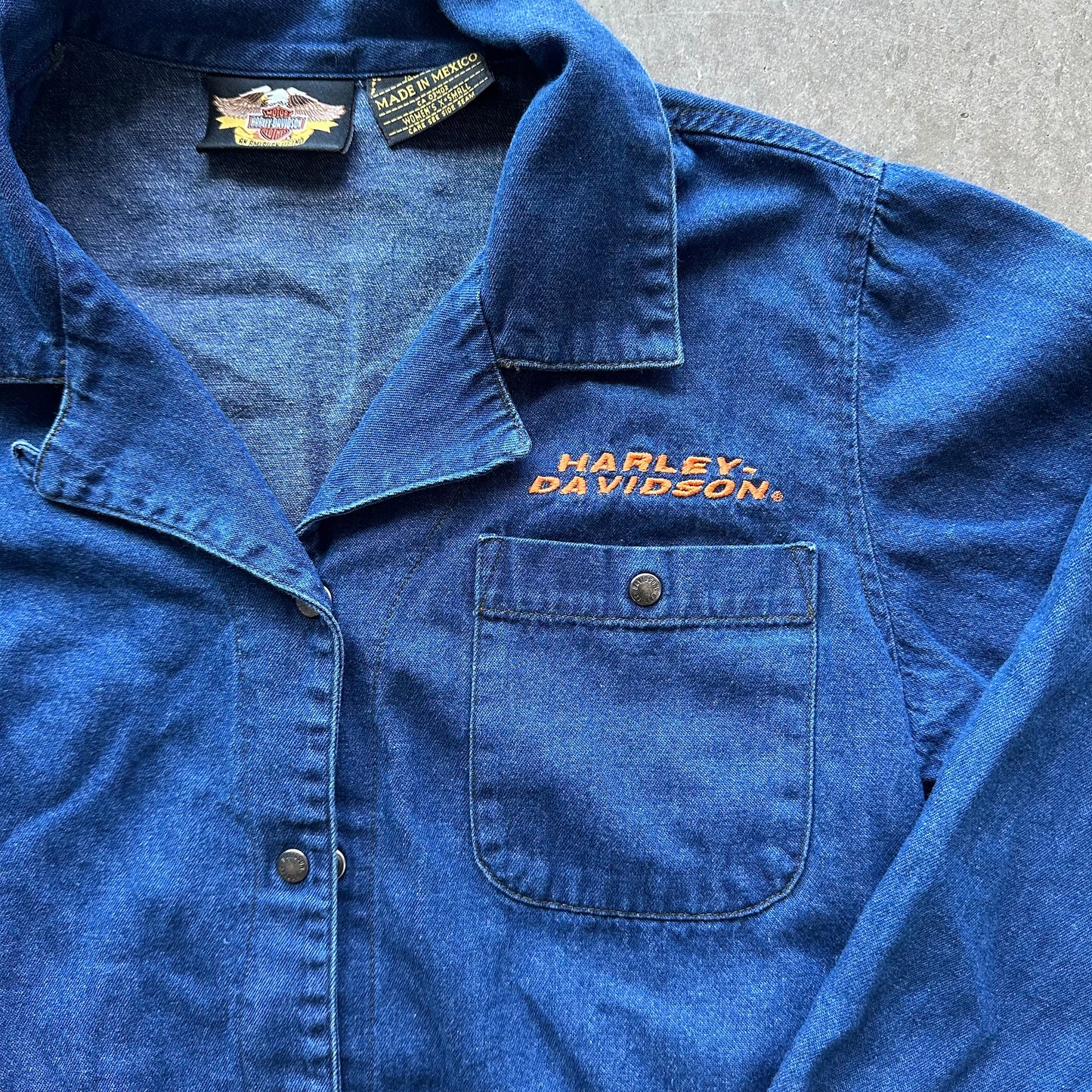 XS 90s Women’s Harley Button Up
