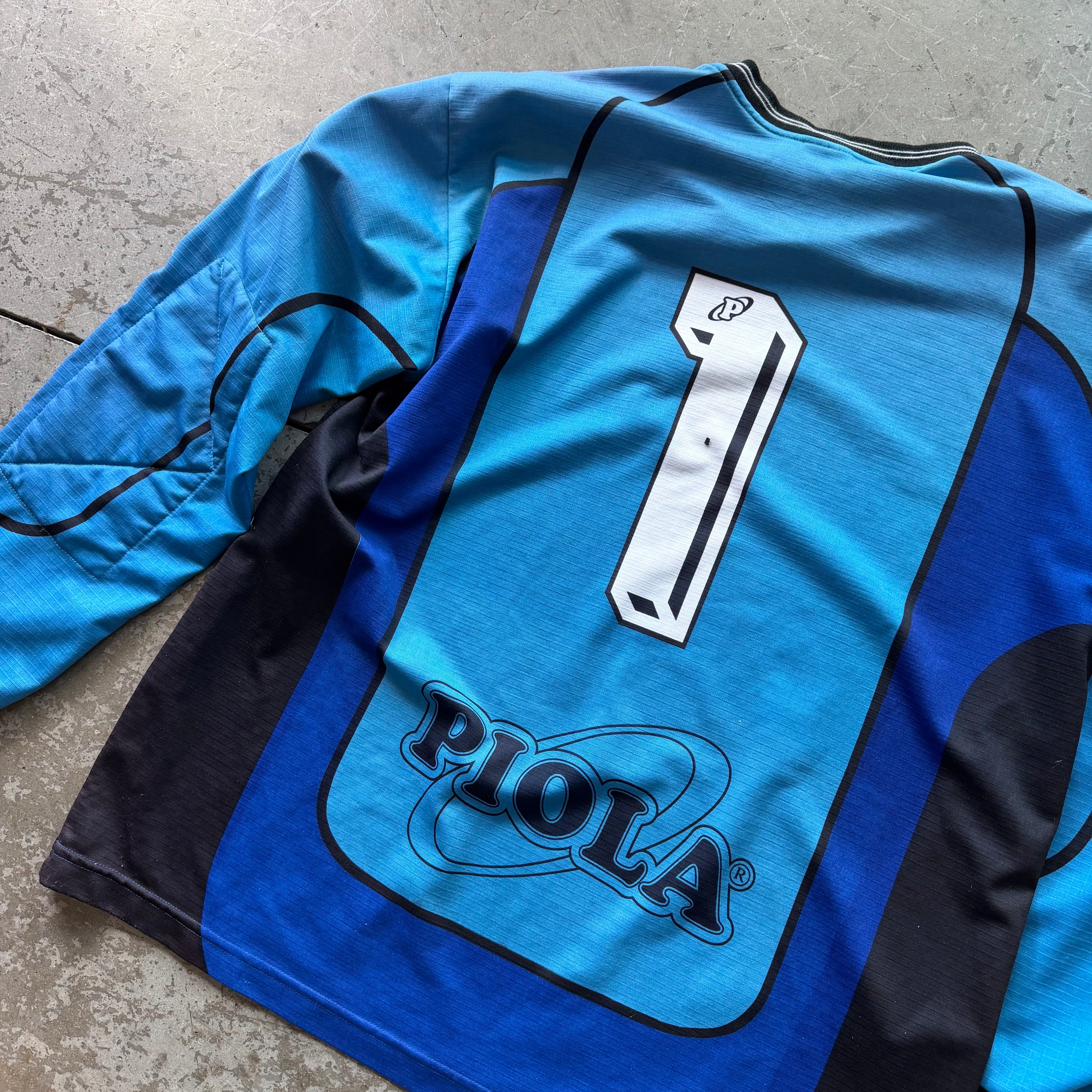 L 03 Piola Goalie Kit