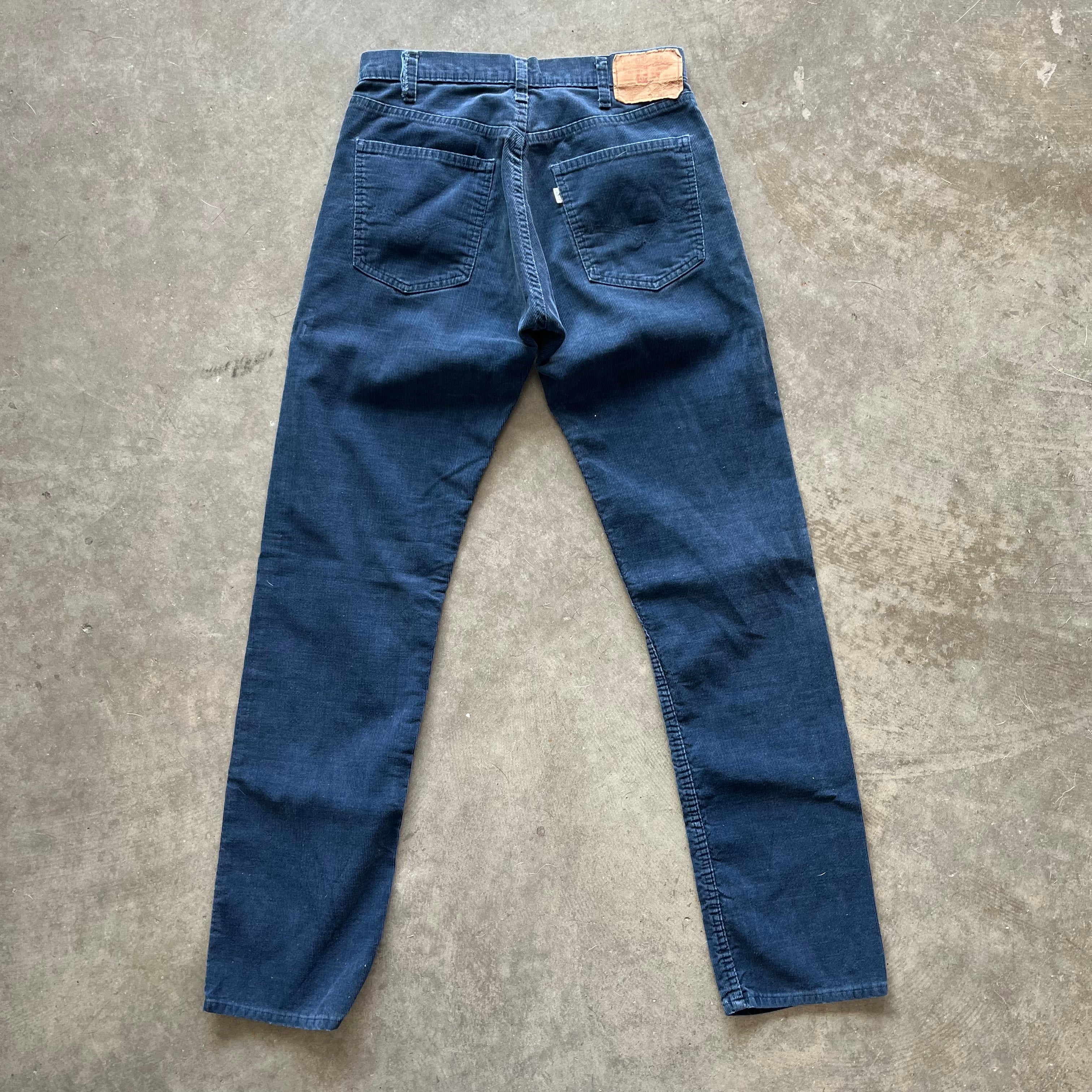 31x33 90s Courdoroy Levis Pants