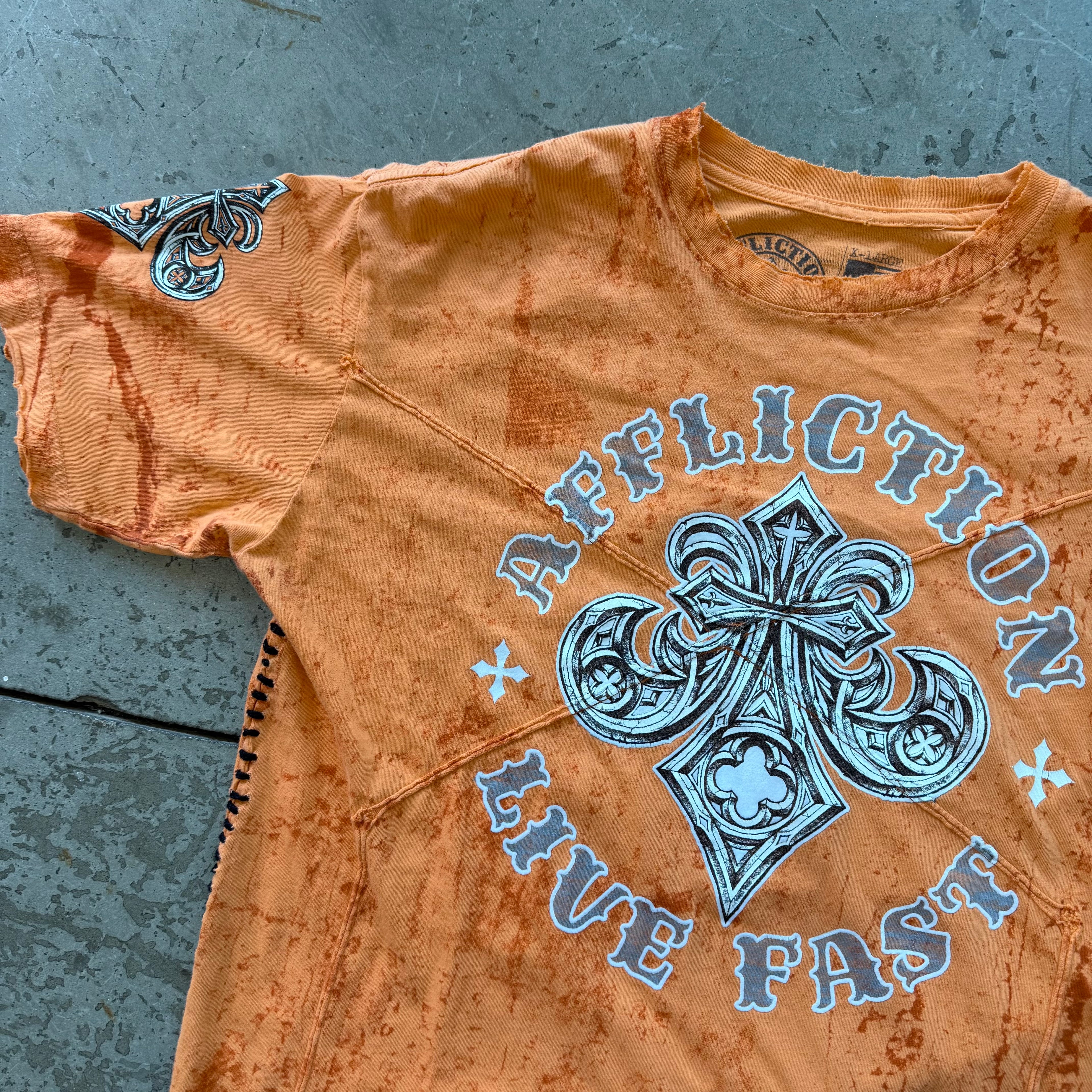 XL Y2K Affliction Tee