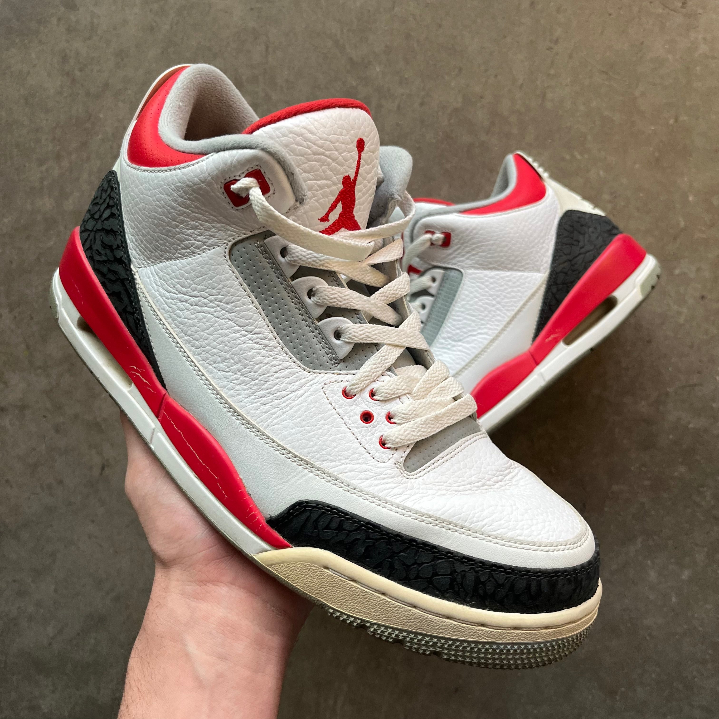13 Used 2013 Fire Red Jordan 3