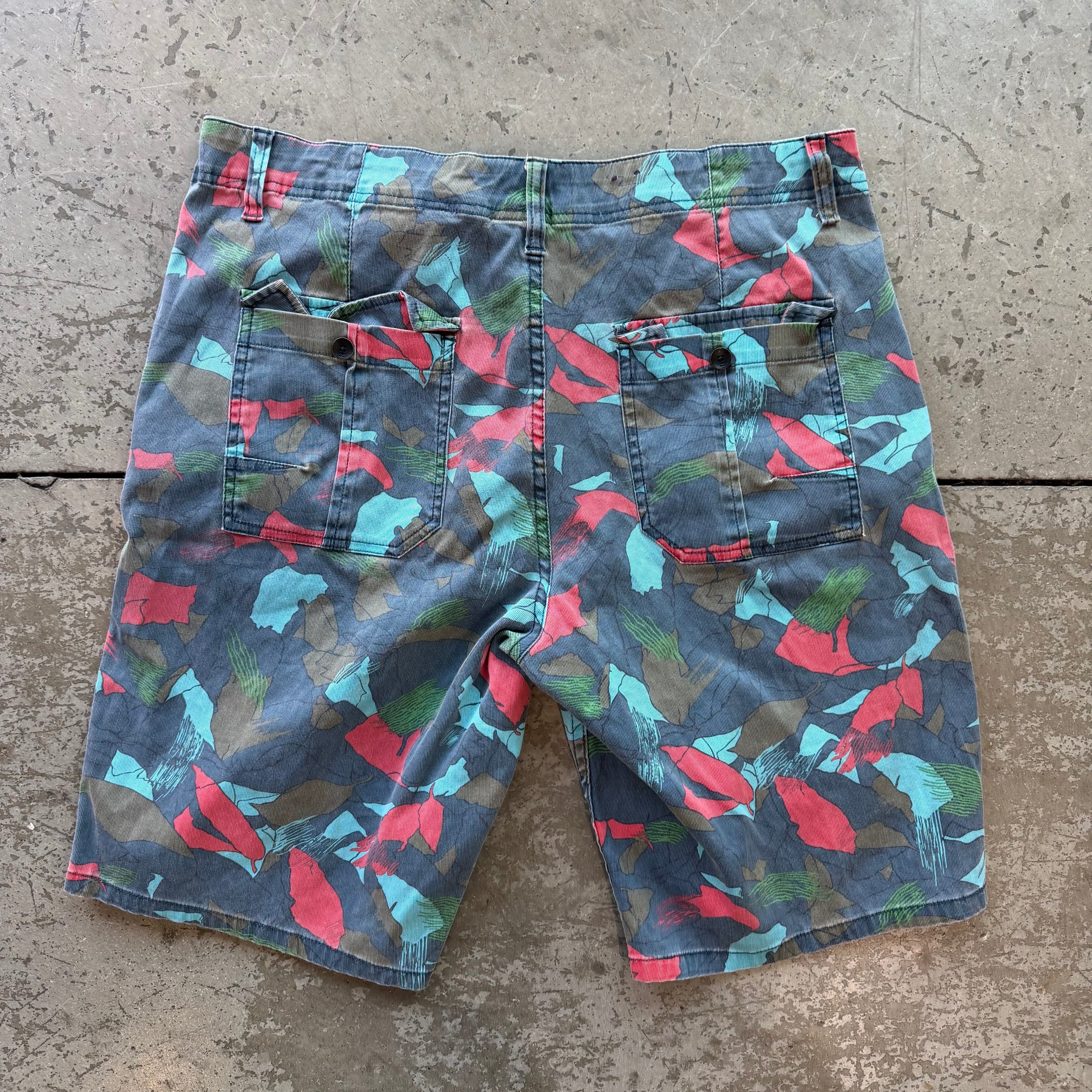 34w 00s LNG Floral Shorts
