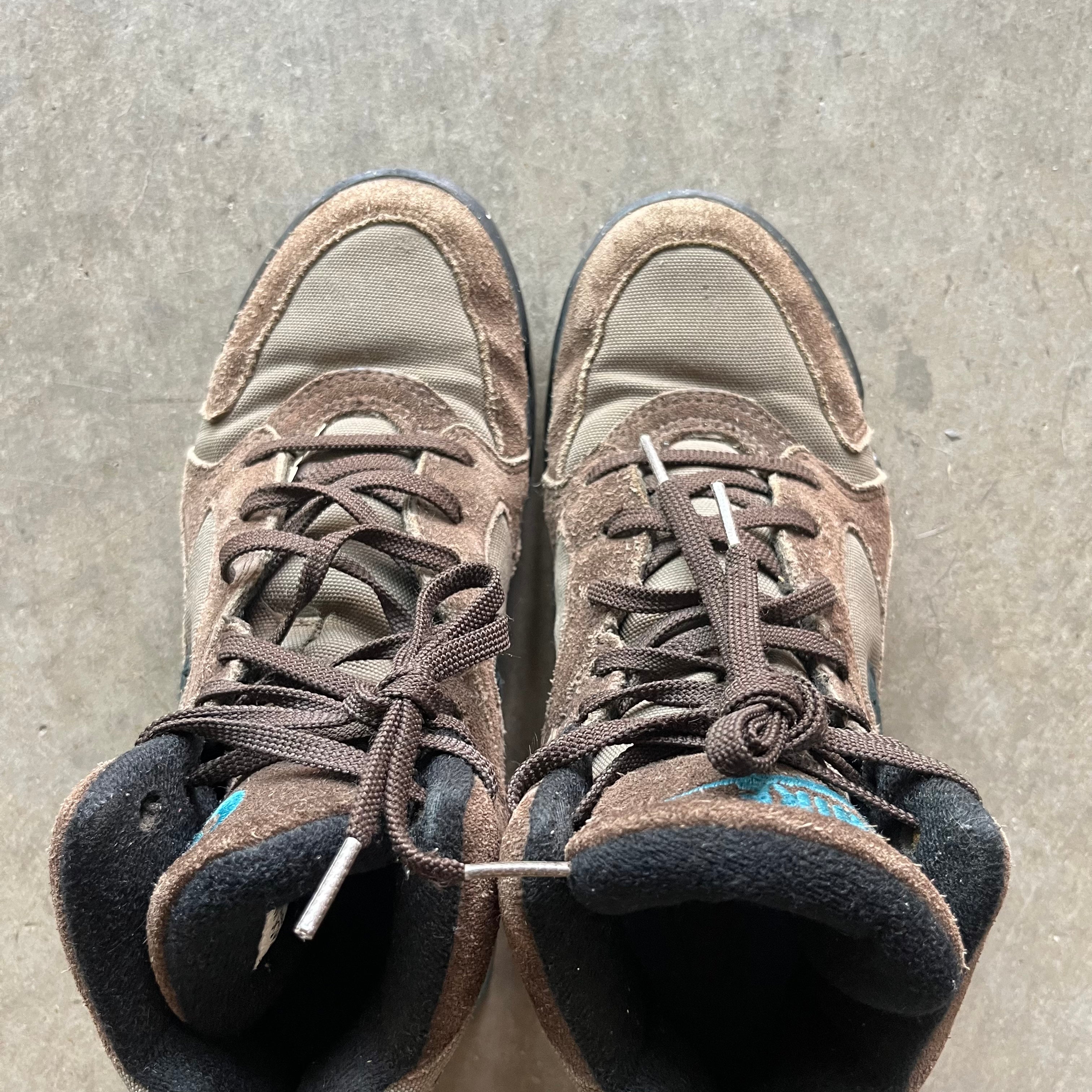 7 Used 00s Nike Hiking Boots