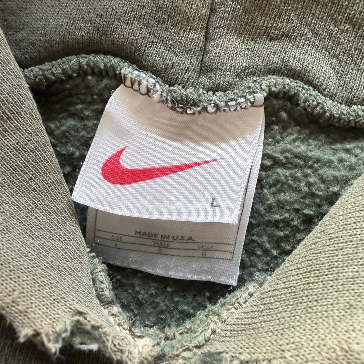 L 90s Nike Center Swoosh Hoodie Olive