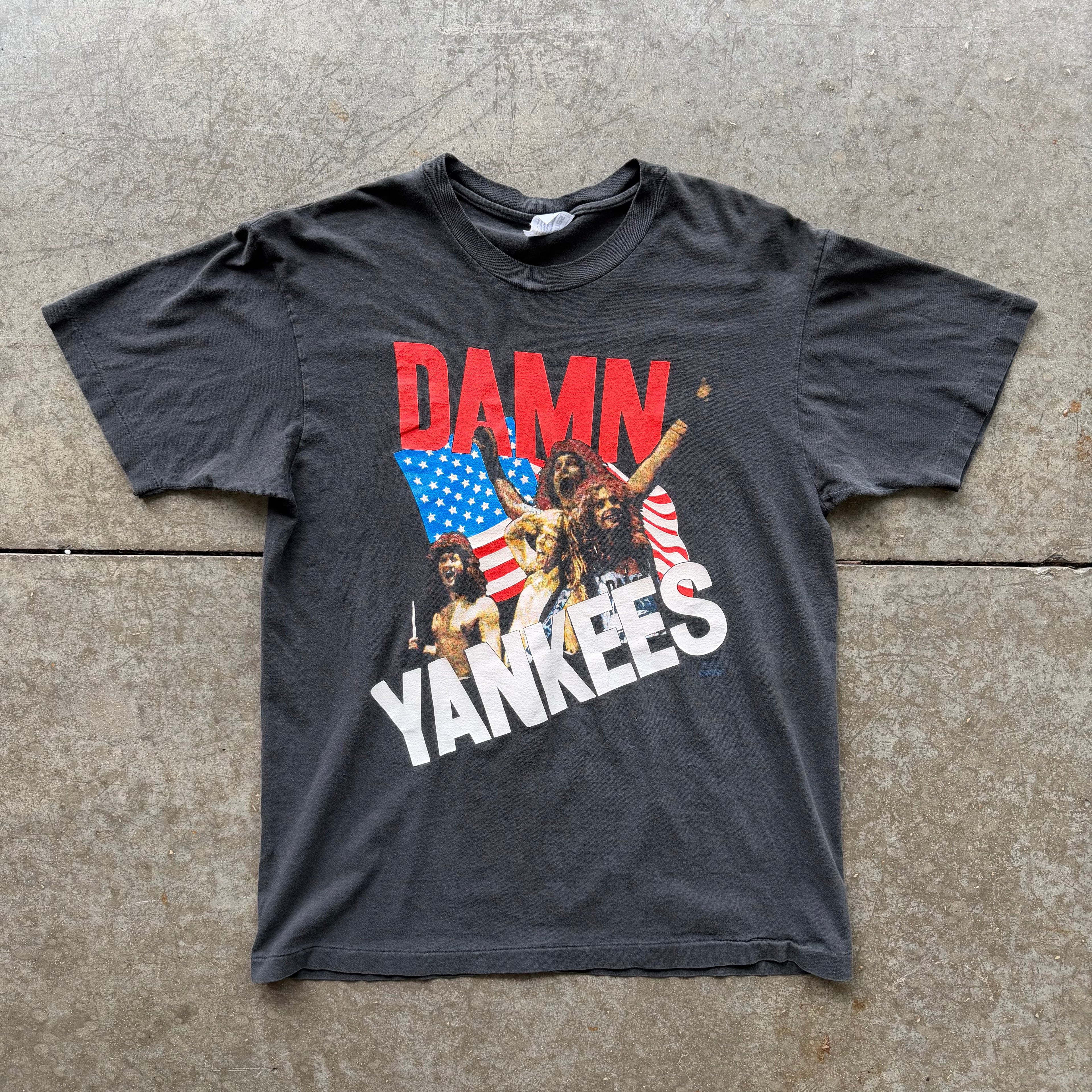 L 80s Damn Yankees Band Tee