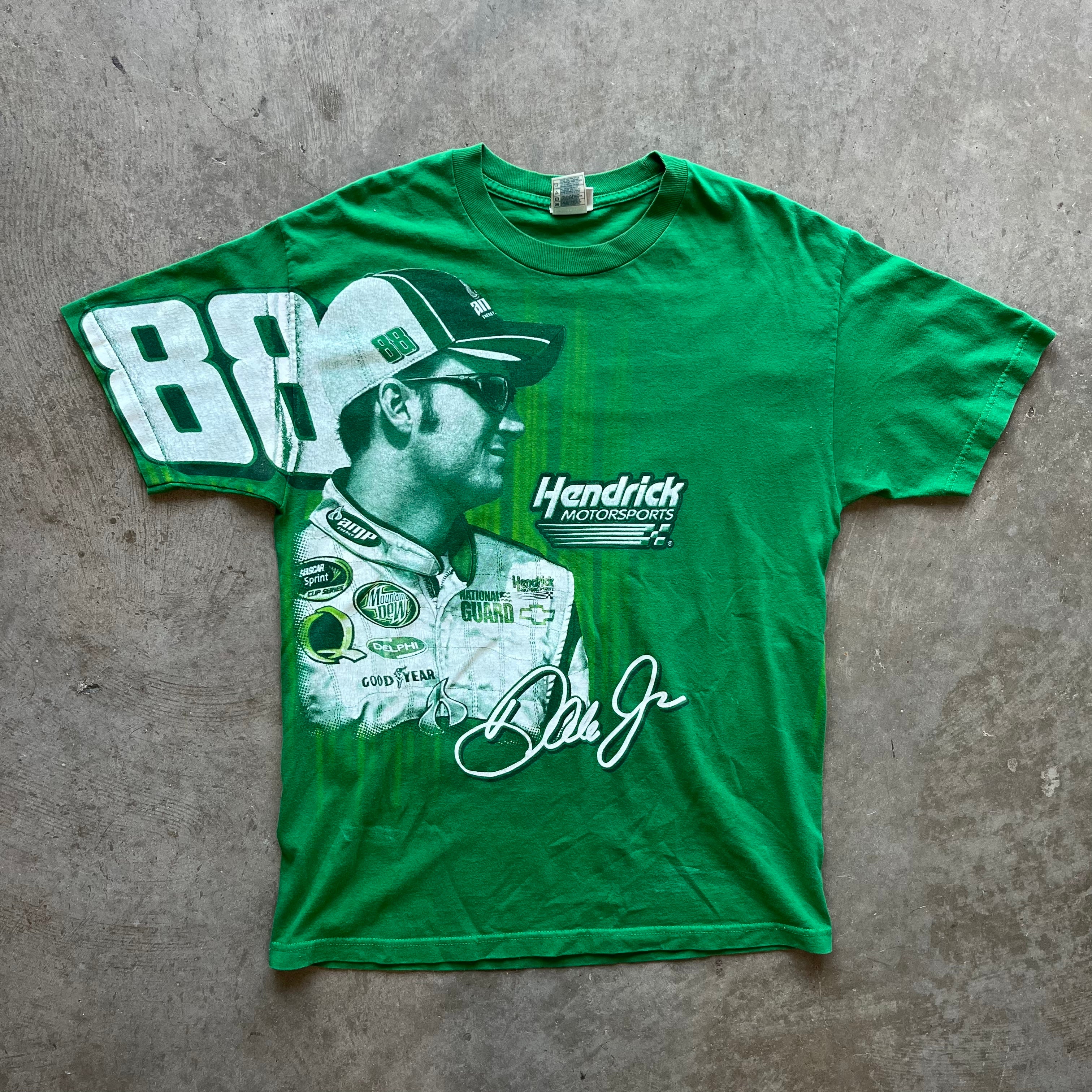L 00s Hendrick NASCAR Tee