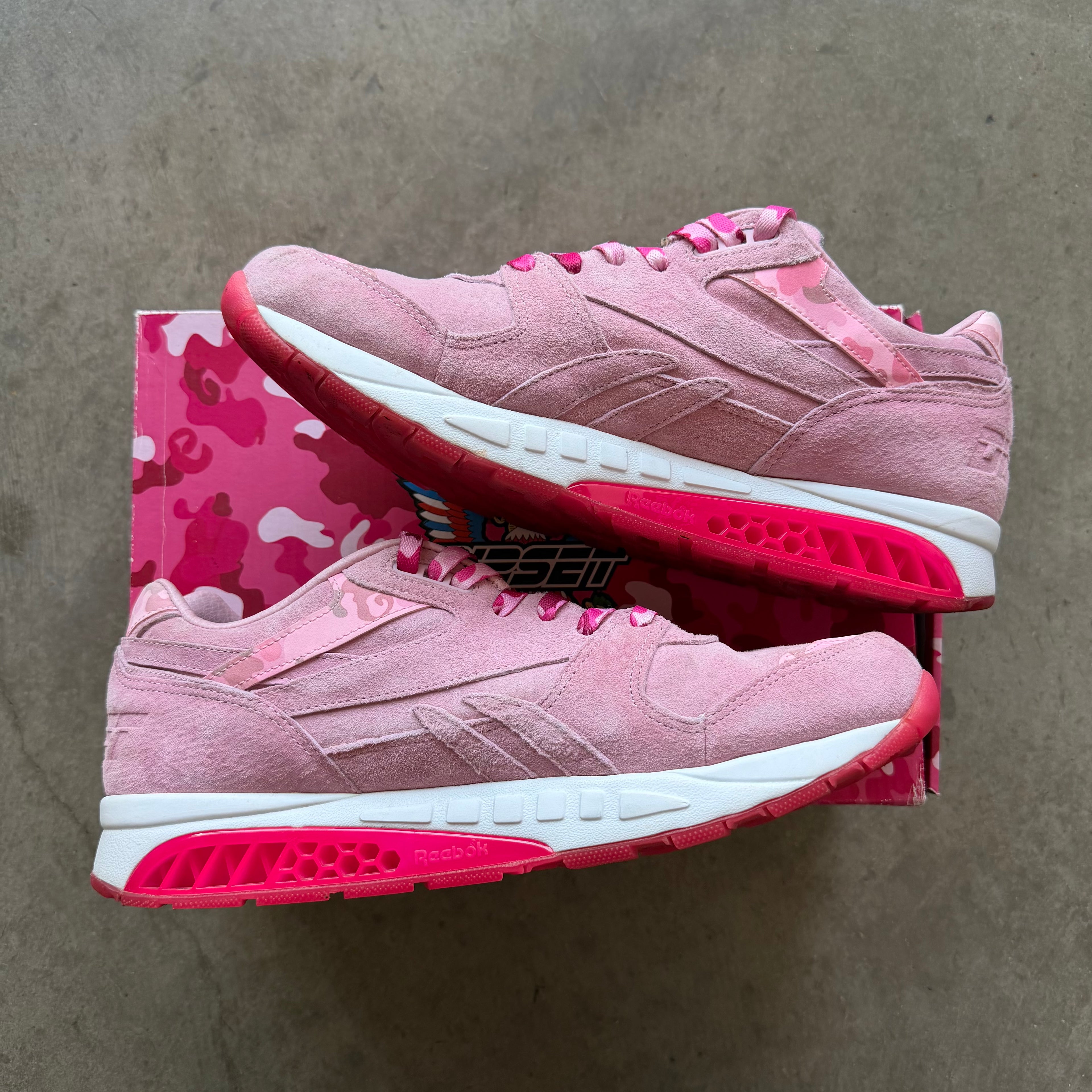 12 Used Reebok Camron Ventilator
