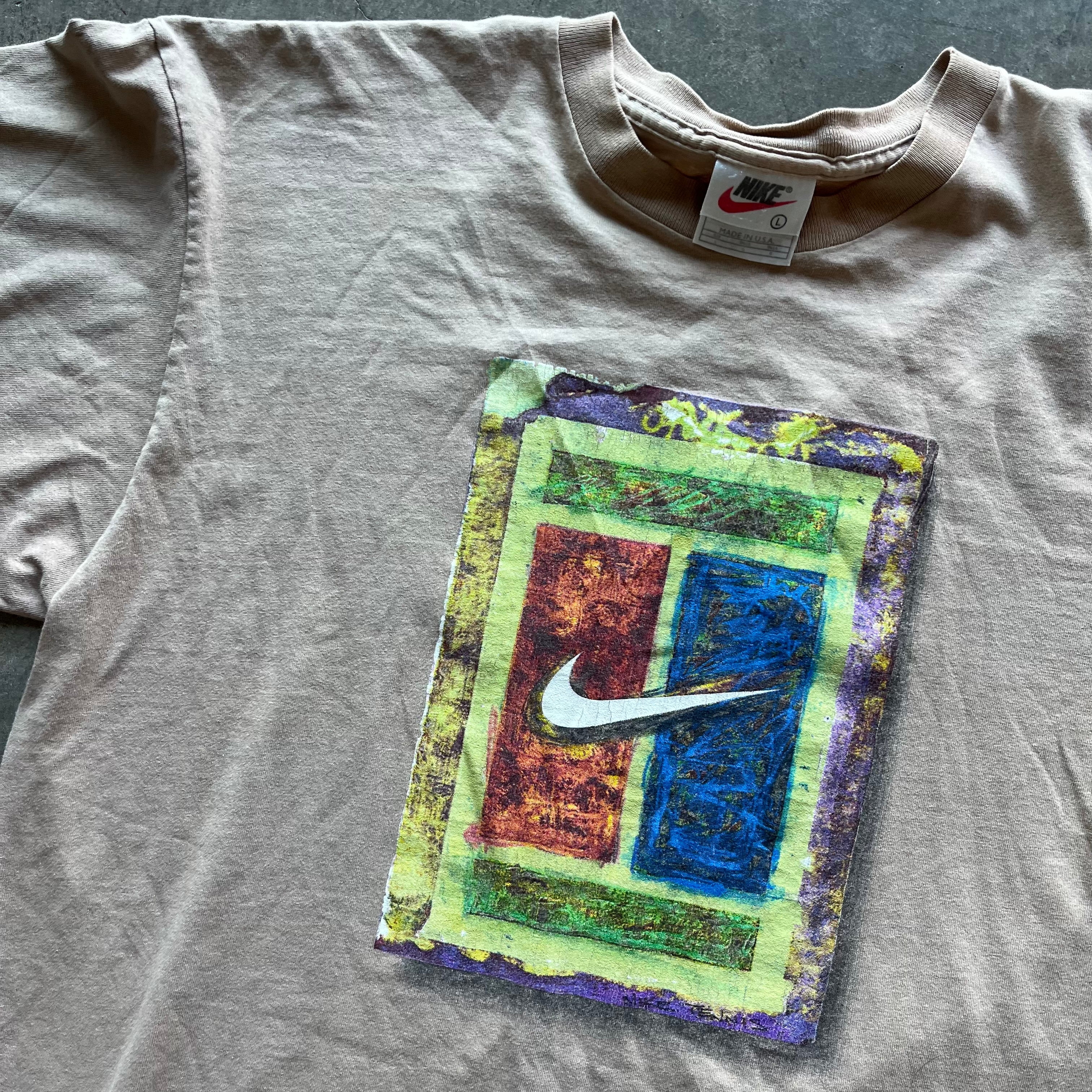 L 90s Nike Tennis Tee