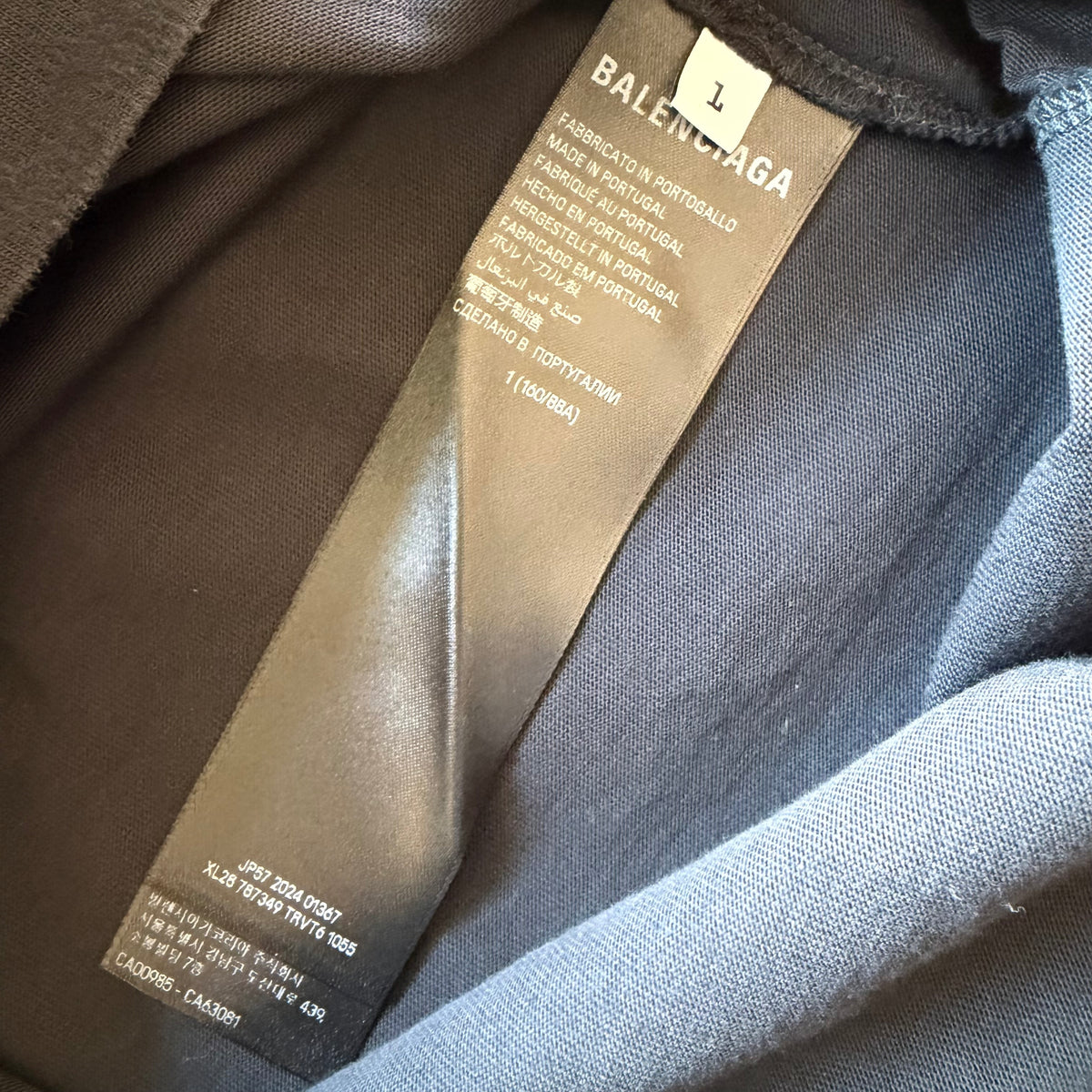 L Balenciaga International ID Tee Black