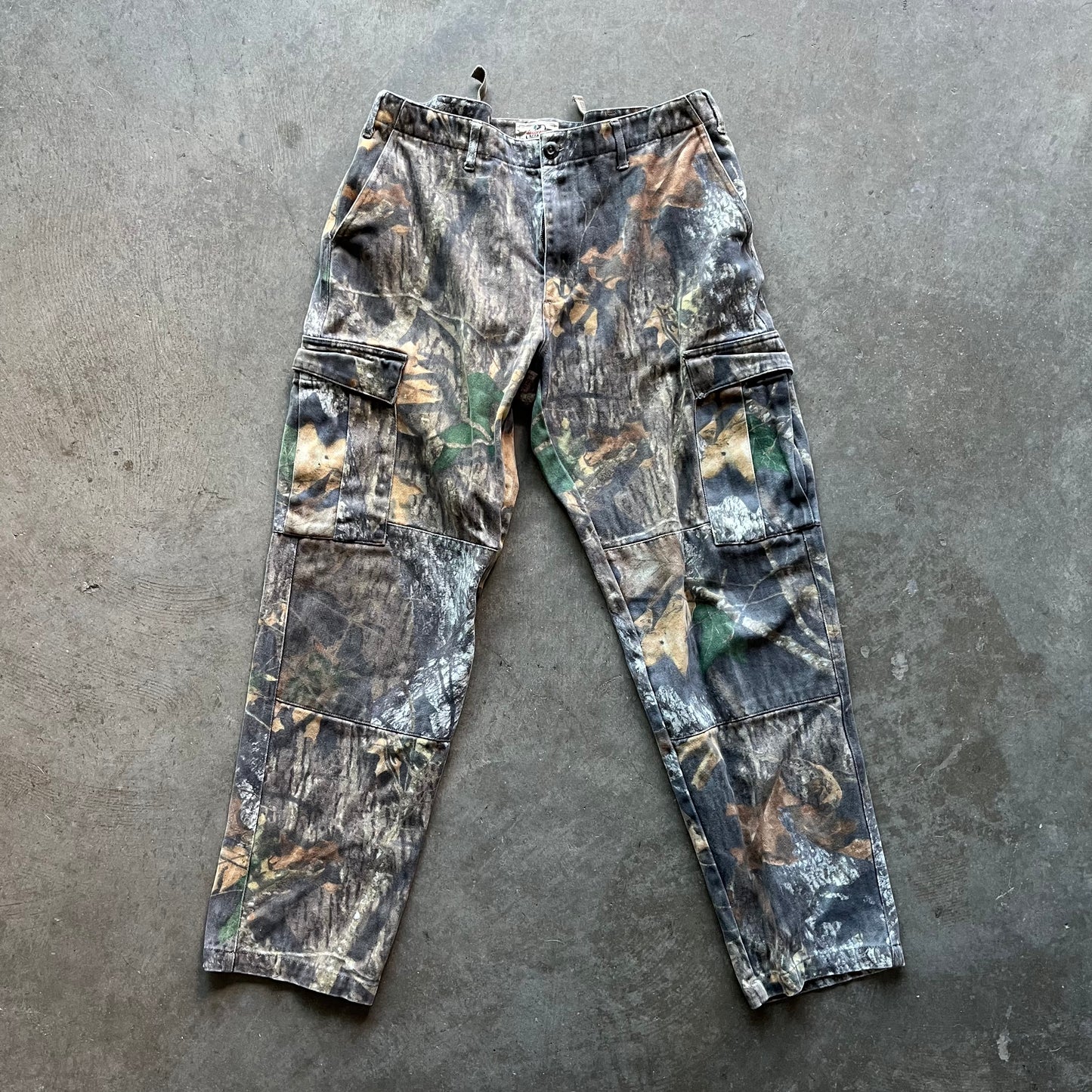 36x34 00s Camo Pants
