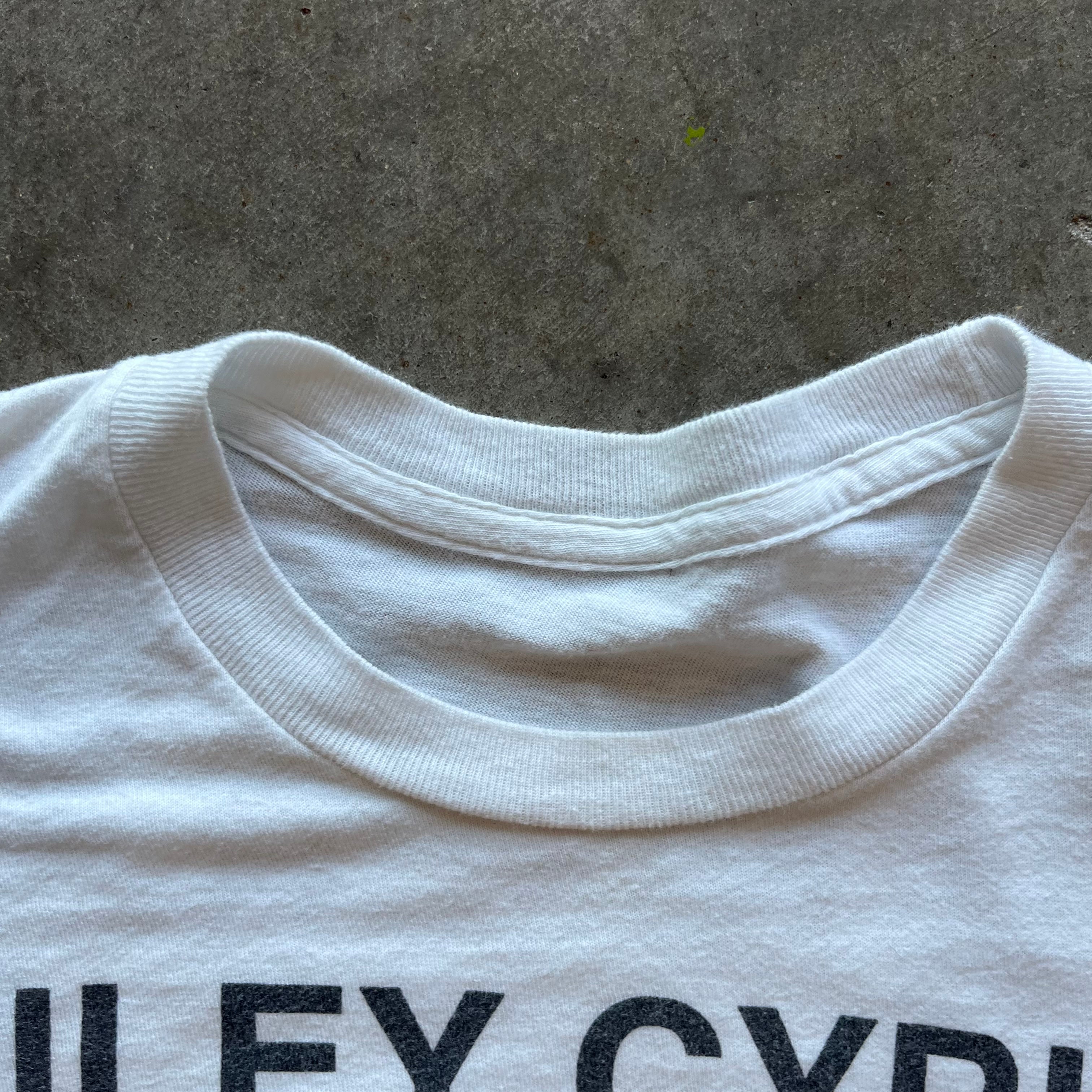 L 2014 Miley Cyrus Tee