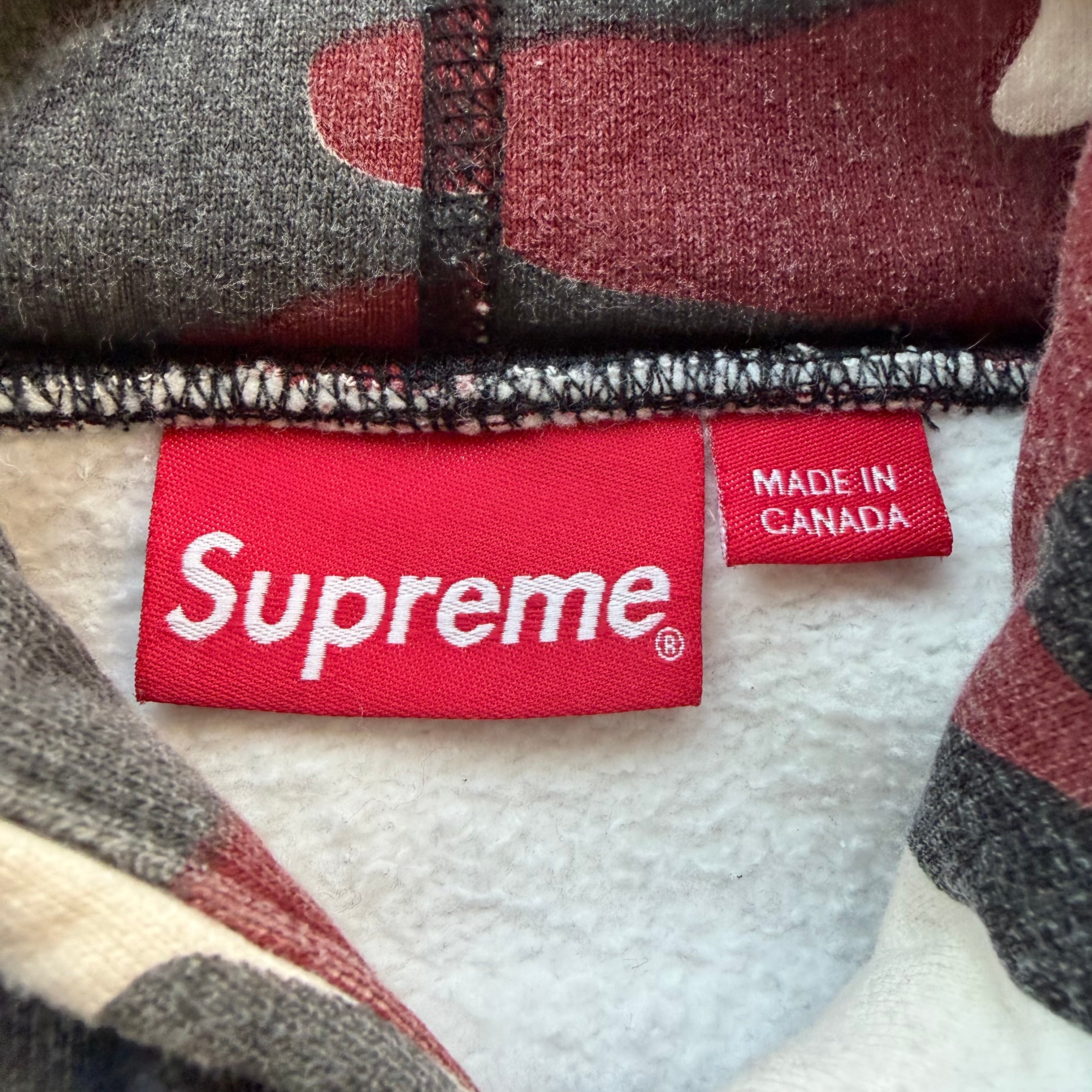 M 2015 Supreme Red Camo Box Logo