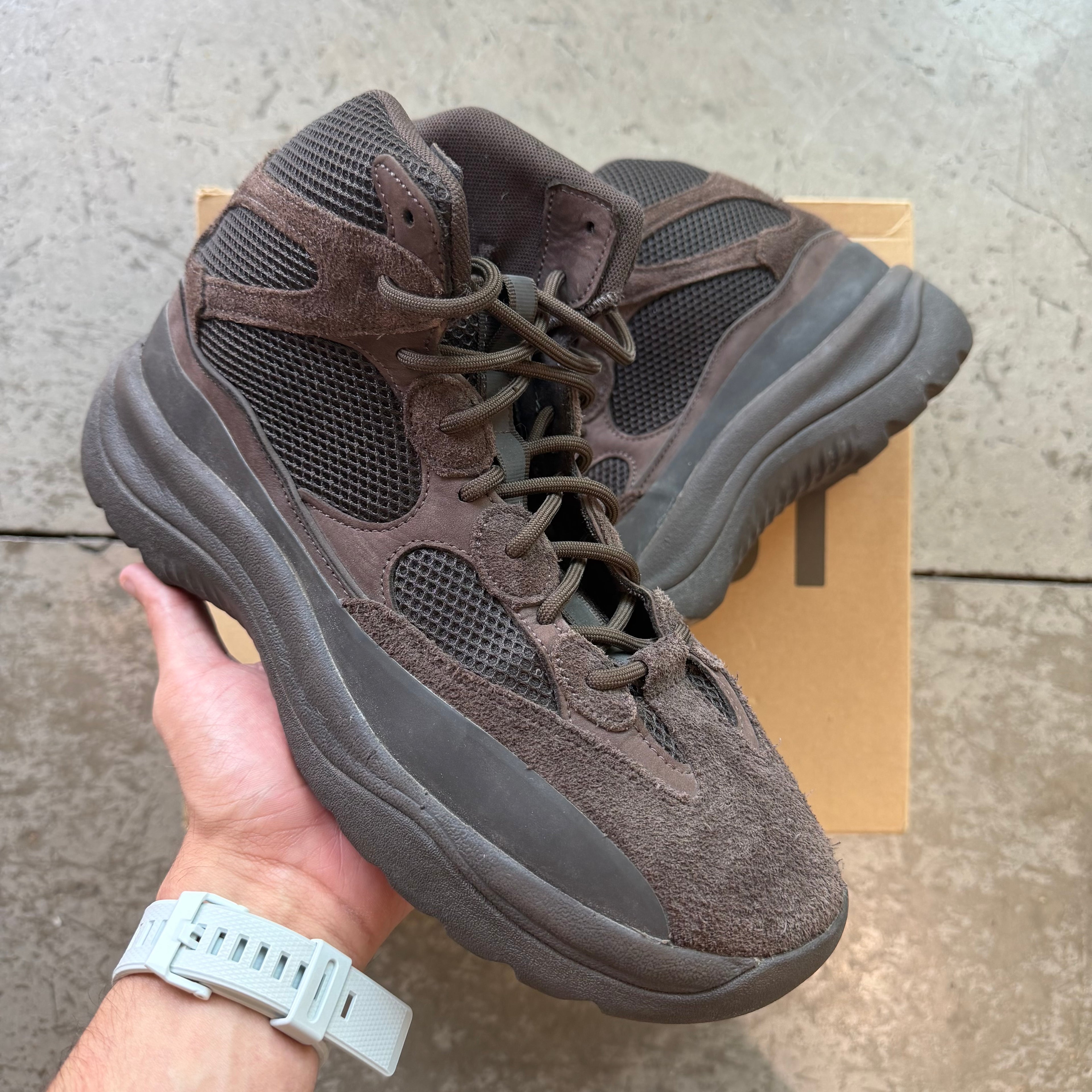 12.5 Used Yeezy DSRT Boot “Oil”