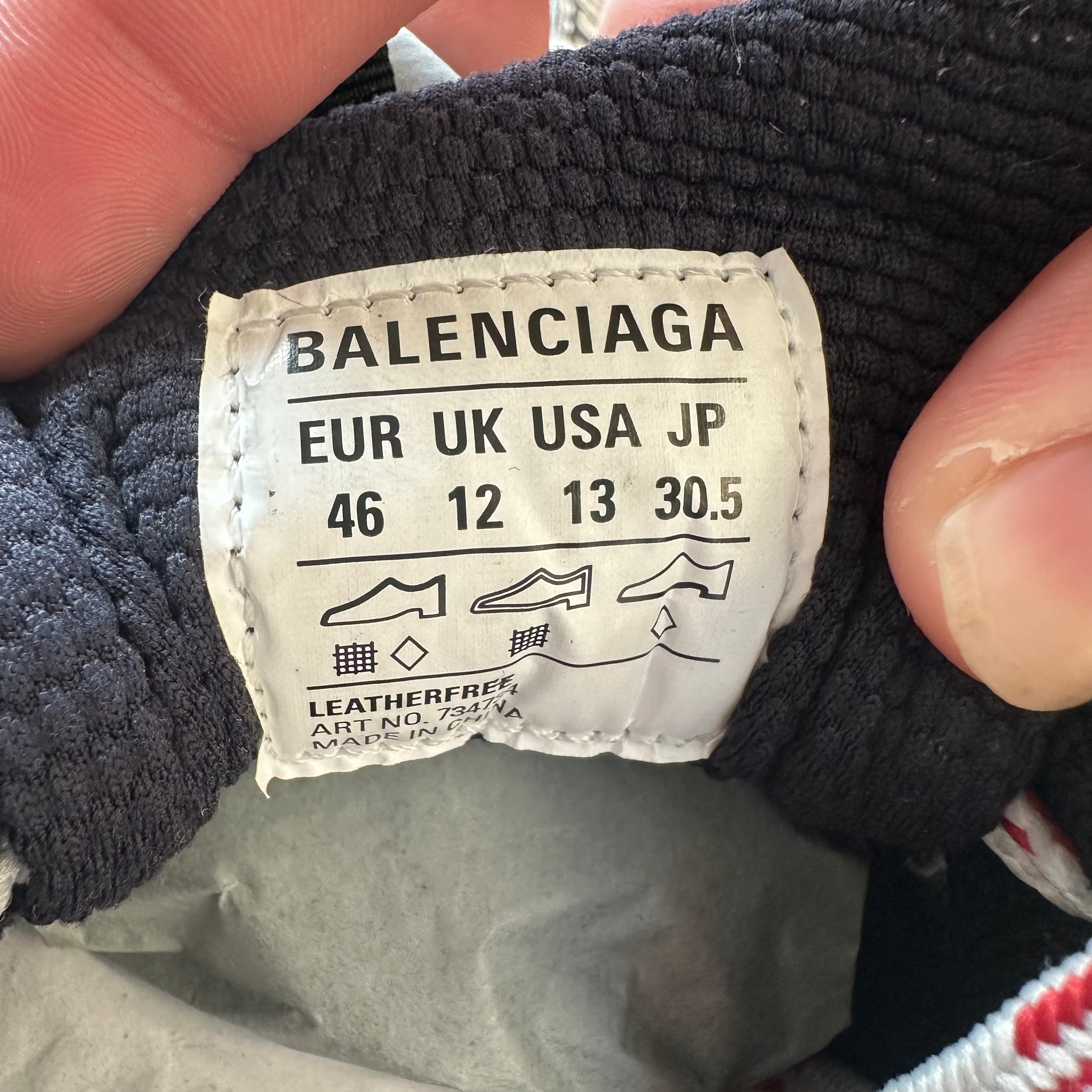 46 Used Balenciaga 3XL Red/Grey
